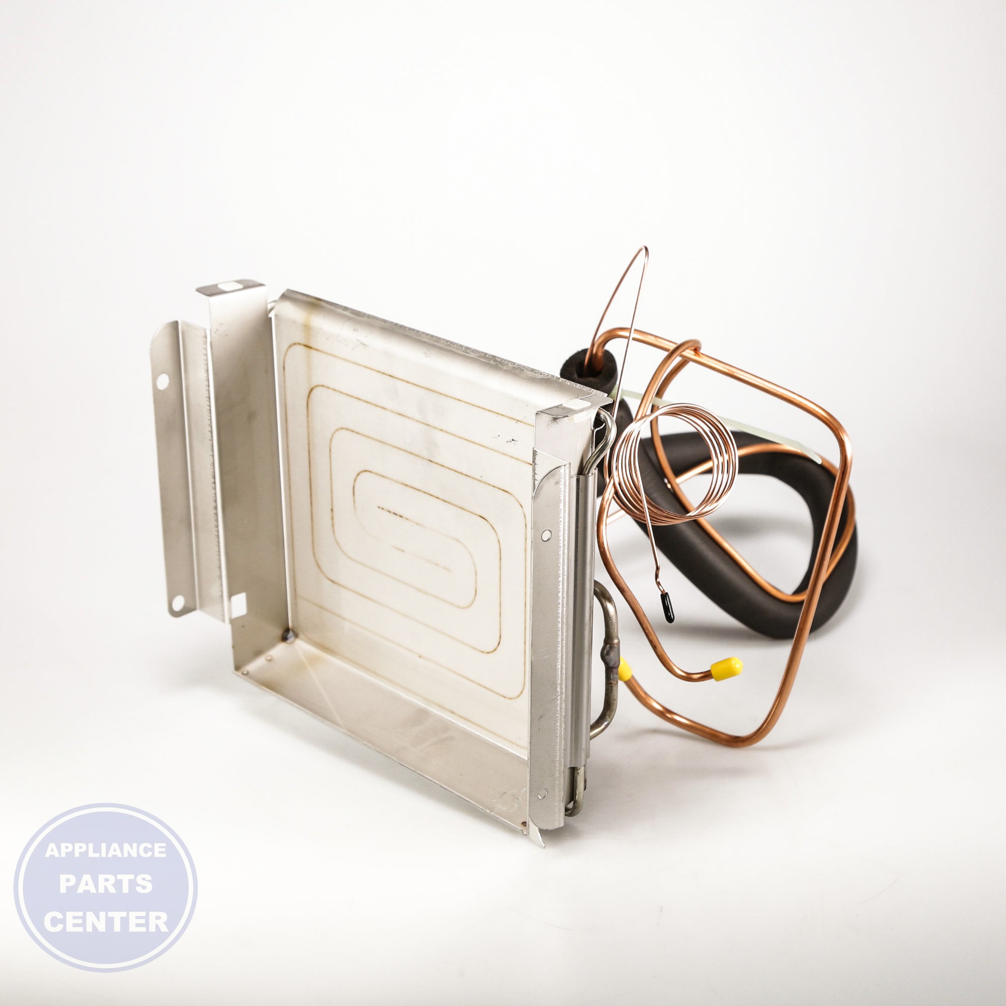 Whirlpool EVAPORATOR WPW10218037 - Installation in specific model showing key mounting points