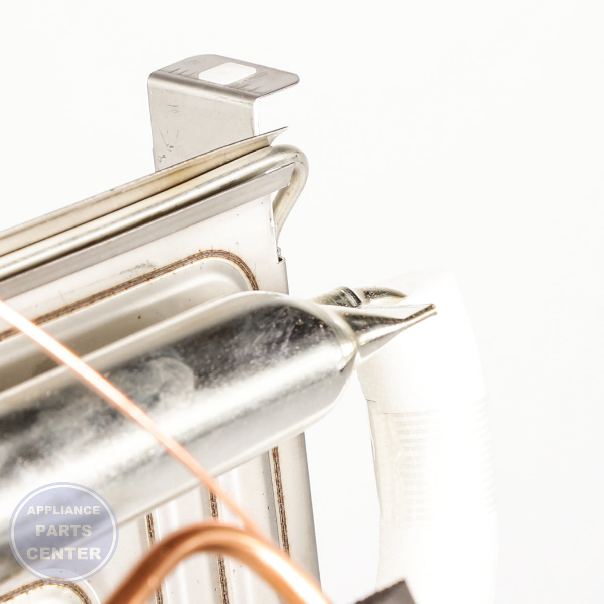 Whirlpool EVAPORATOR WPW10218037 - Installation in specific model showing key mounting points