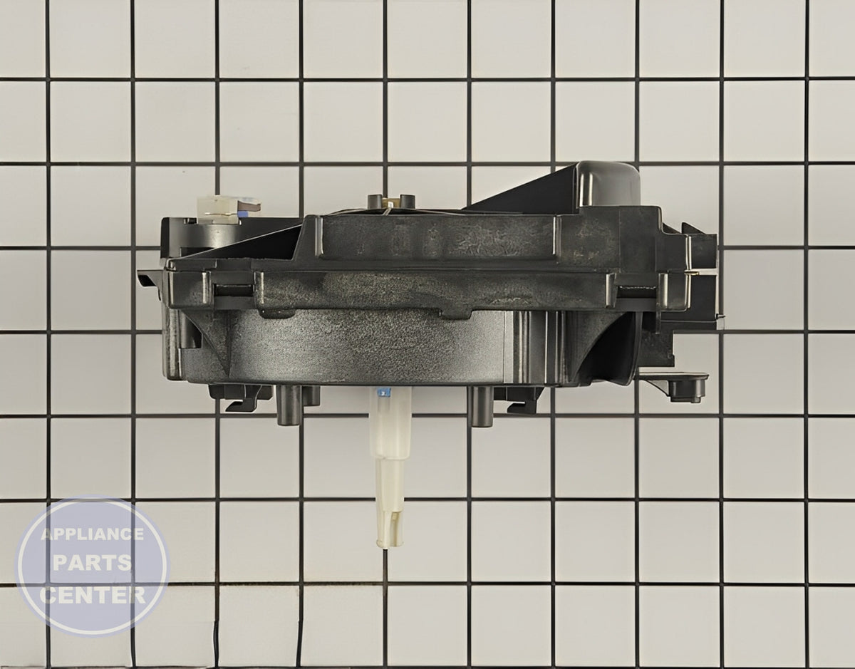 WHIRLPOOL TIMER WPW10243947 - Detailed view of Circuit Board