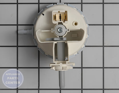Pressure Switch WPW10268912 - Detailed view of 3.5 PSI control