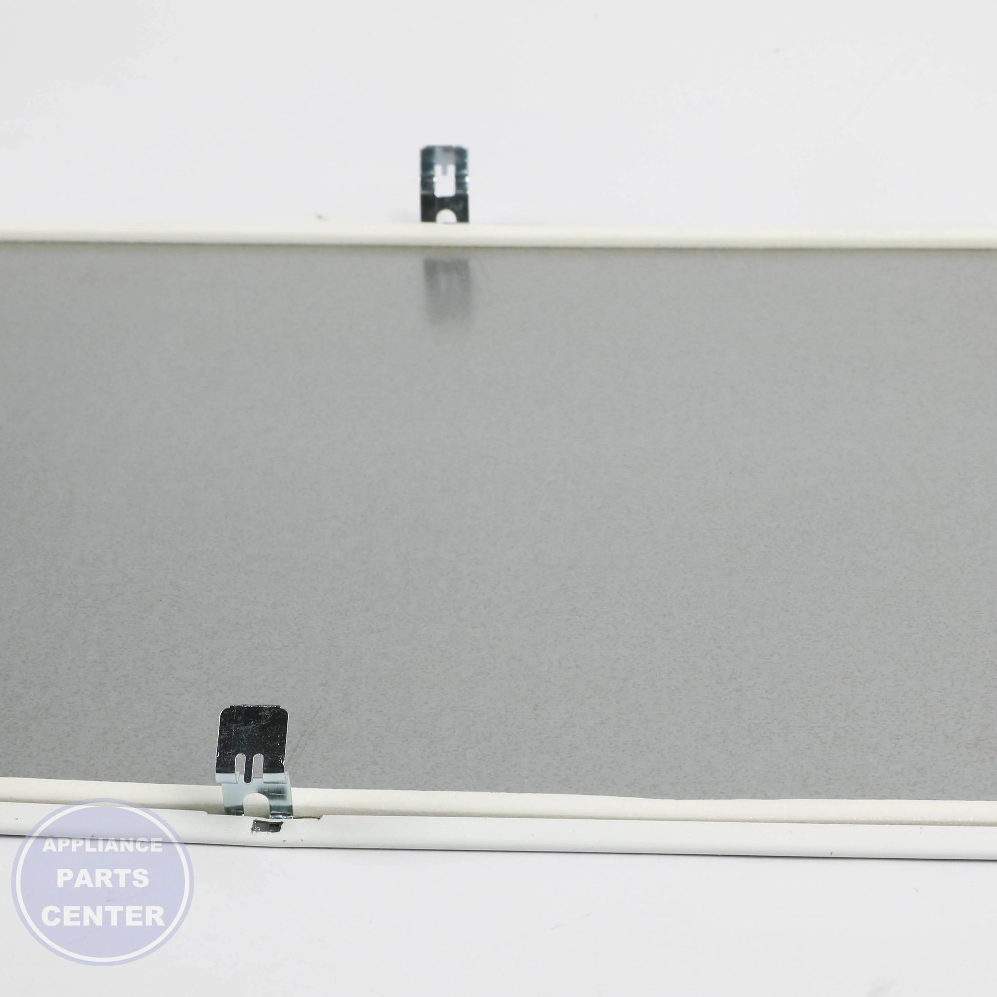 WPL COVER-EVAP WPW10388269 - Installation in specific model showing key mounting points