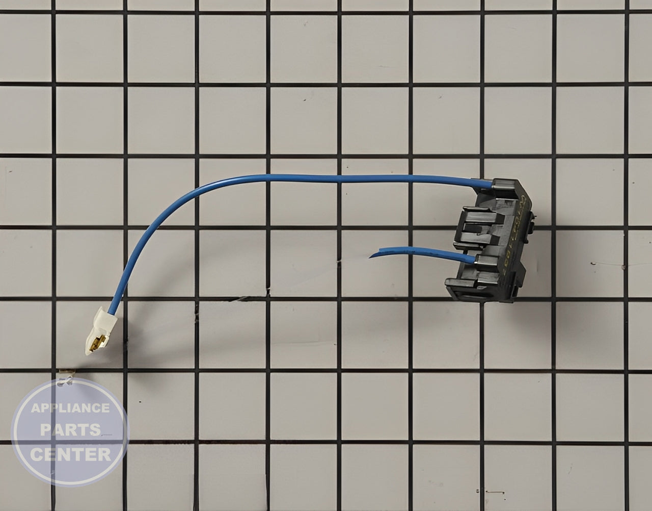 WHIRLPOOL SWITCH WPW10411937 - Detailed view of durable construction