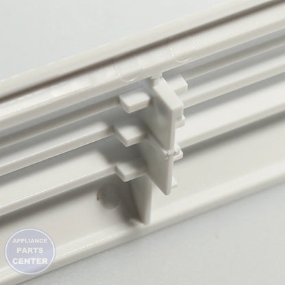 WPL GRILLE-FRT WPW10534161 - Installation in 12880102W model showing secure mounting points