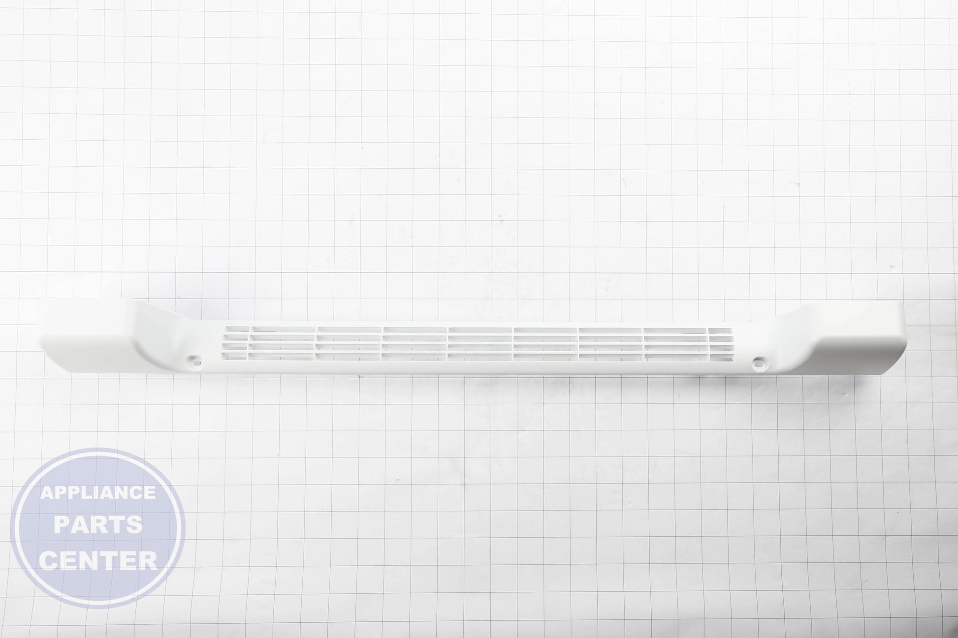 WPL GRILLE-FRT WPW10534166 - Installation in specific model showcasing key mounting points