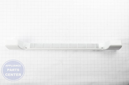 WPL GRILLE-FRT WPW10534166 - Installation in specific model showcasing key mounting points