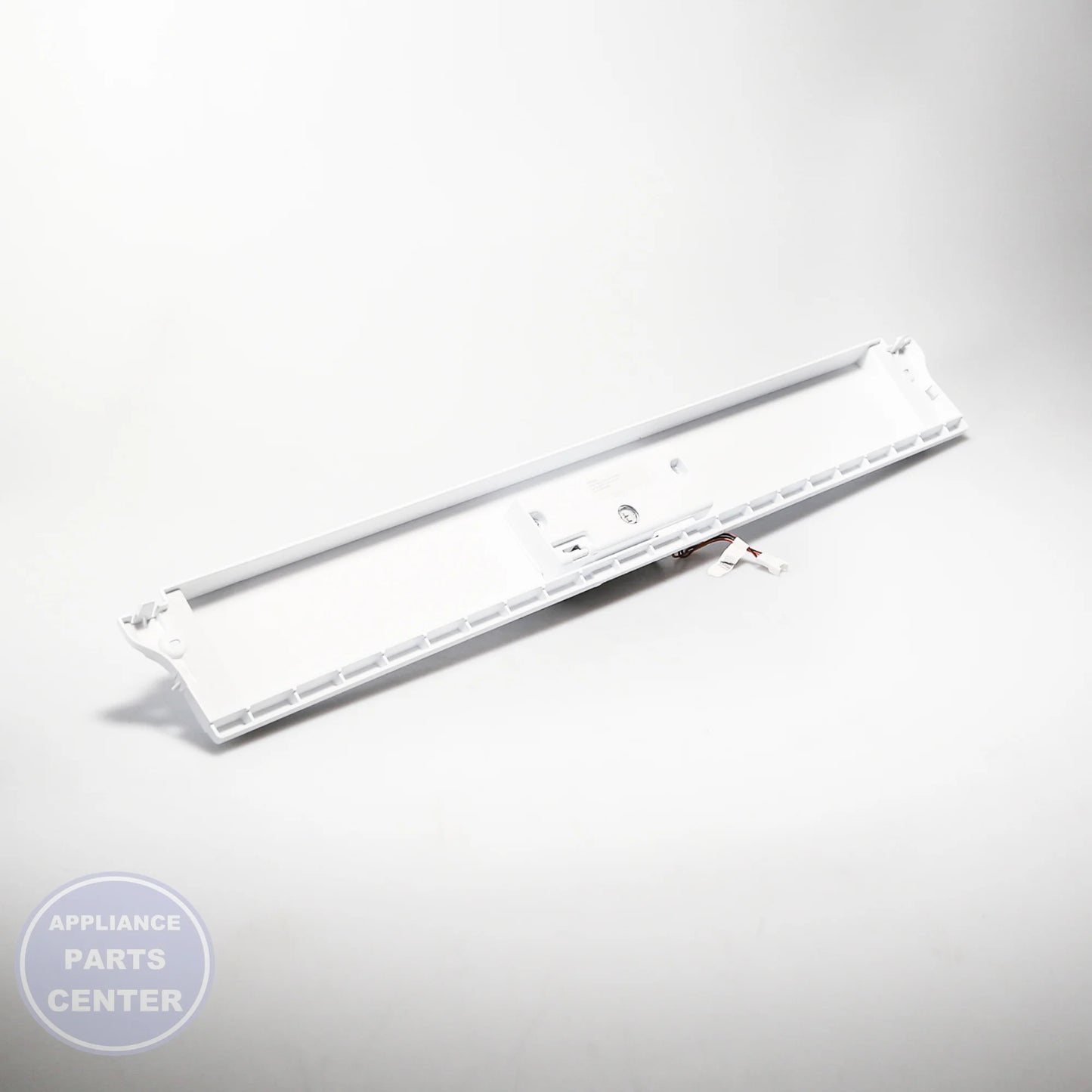 WPL COVER WPW10540258 - Installation in specific model showing key mounting points