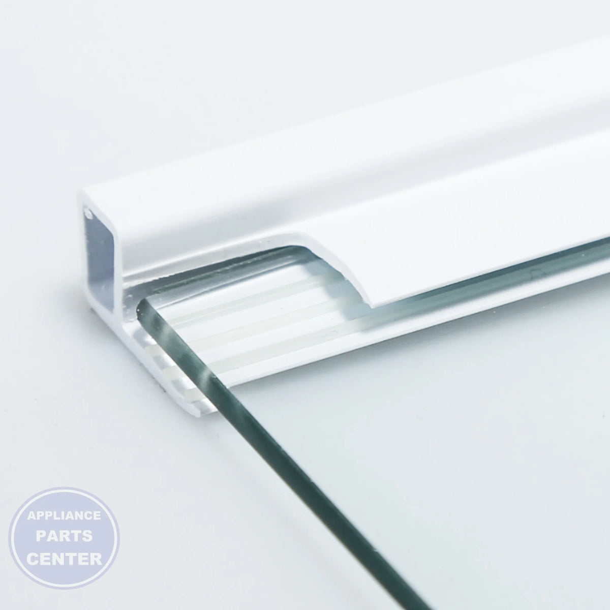 WPL SHELF-GLAS WPW10628710 - Installation in W10628710 model showing easy mounting points