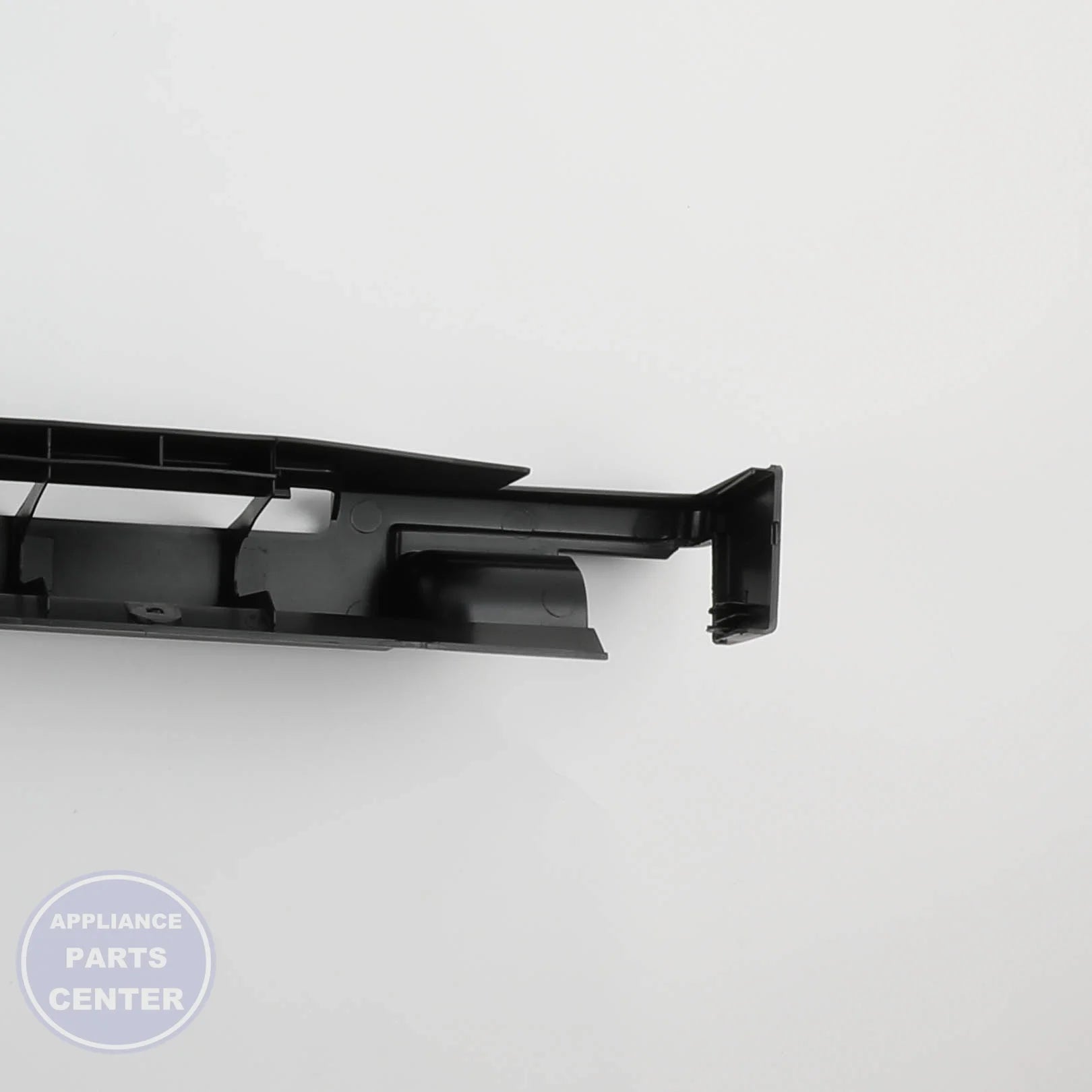 WPL GRILLE WPW10713158 - Installation in model X showing mounting points