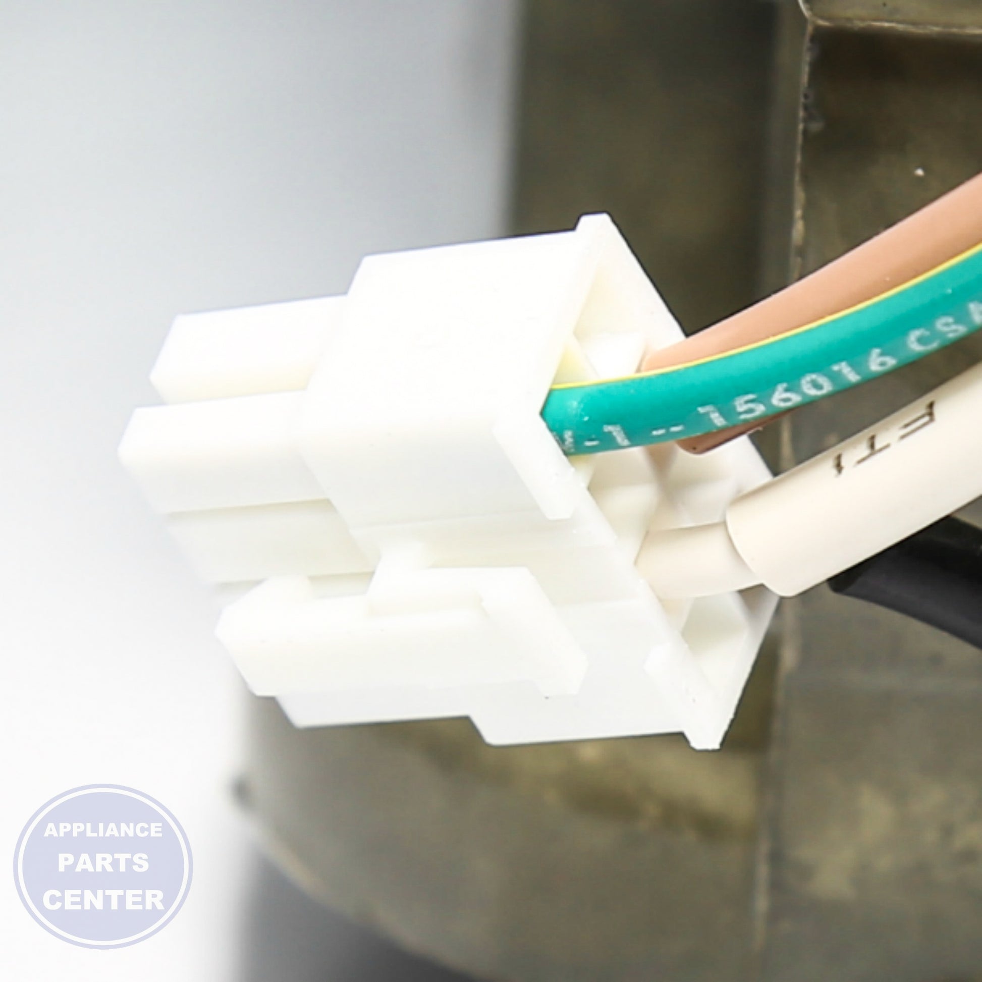 ICEMAKER WPW10715709 - Detailed view of high-quality construction