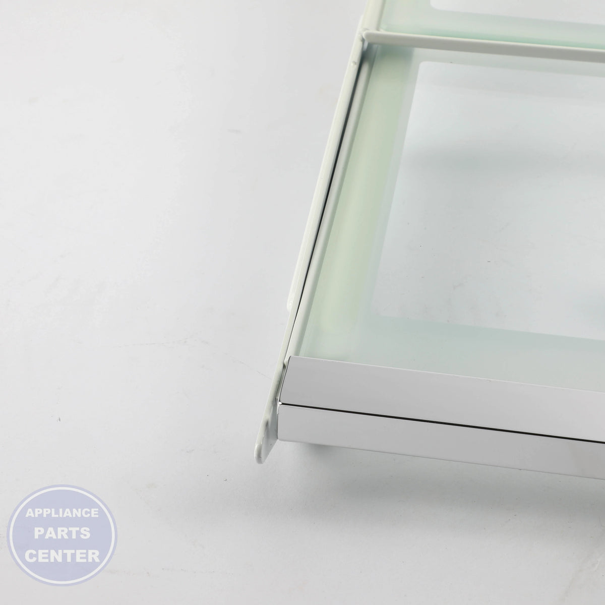 WPL SHELF-GLAS WPW10737427 - Installation in W10737427 showing easy mounting points