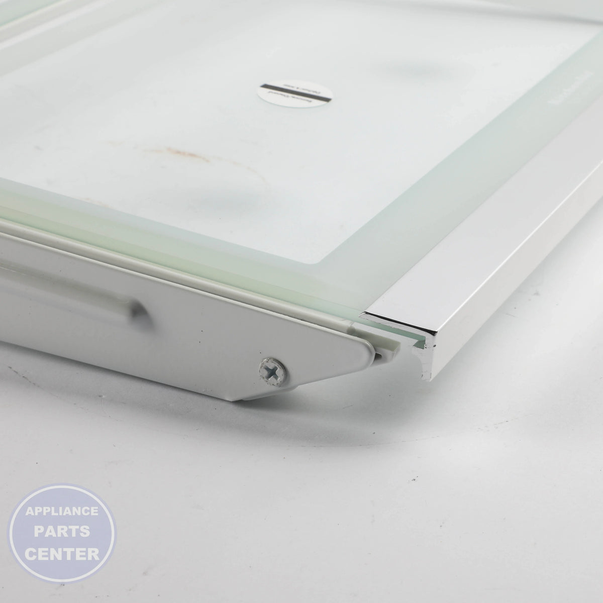 WPL SHELF-GLAS WPW10737427 - Installation in W10737427 showing easy mounting points