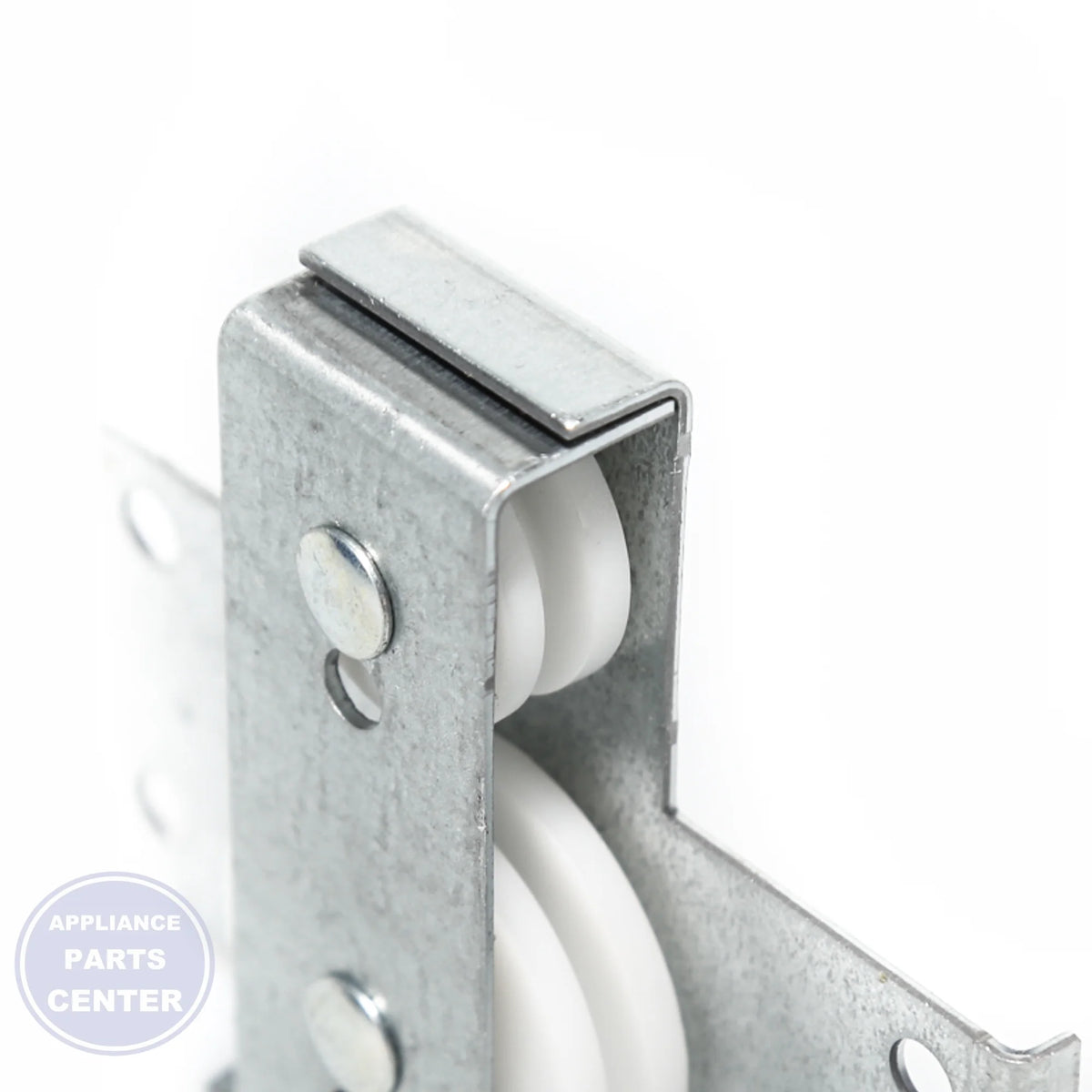 GEH CLOSURE ASSY TOP DOOR RH WR02X10943 - Installation in GEH model showing key mounting points