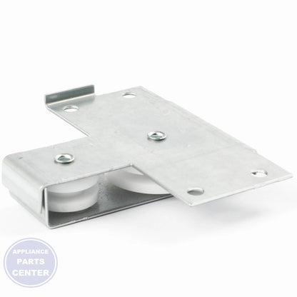 GEH CLOSURE ASSY TOP DOOR LH WR02X10980 - Installation in GEH model showcasing seal points