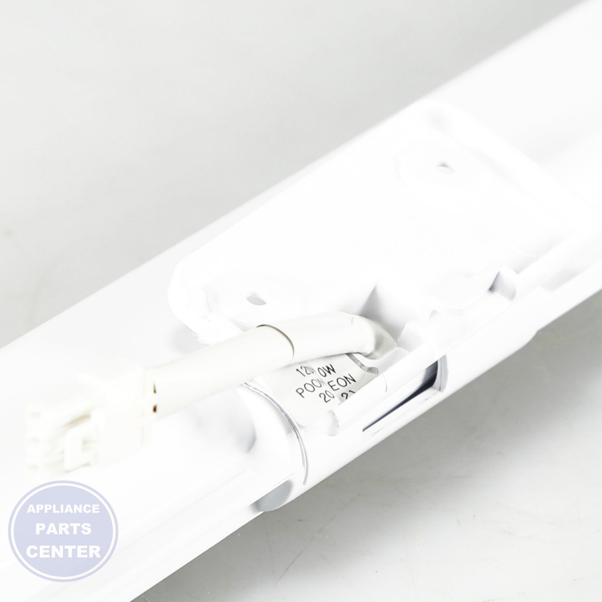 ASM FRENCH WR02X12669 - Detailed view of precision engineering
