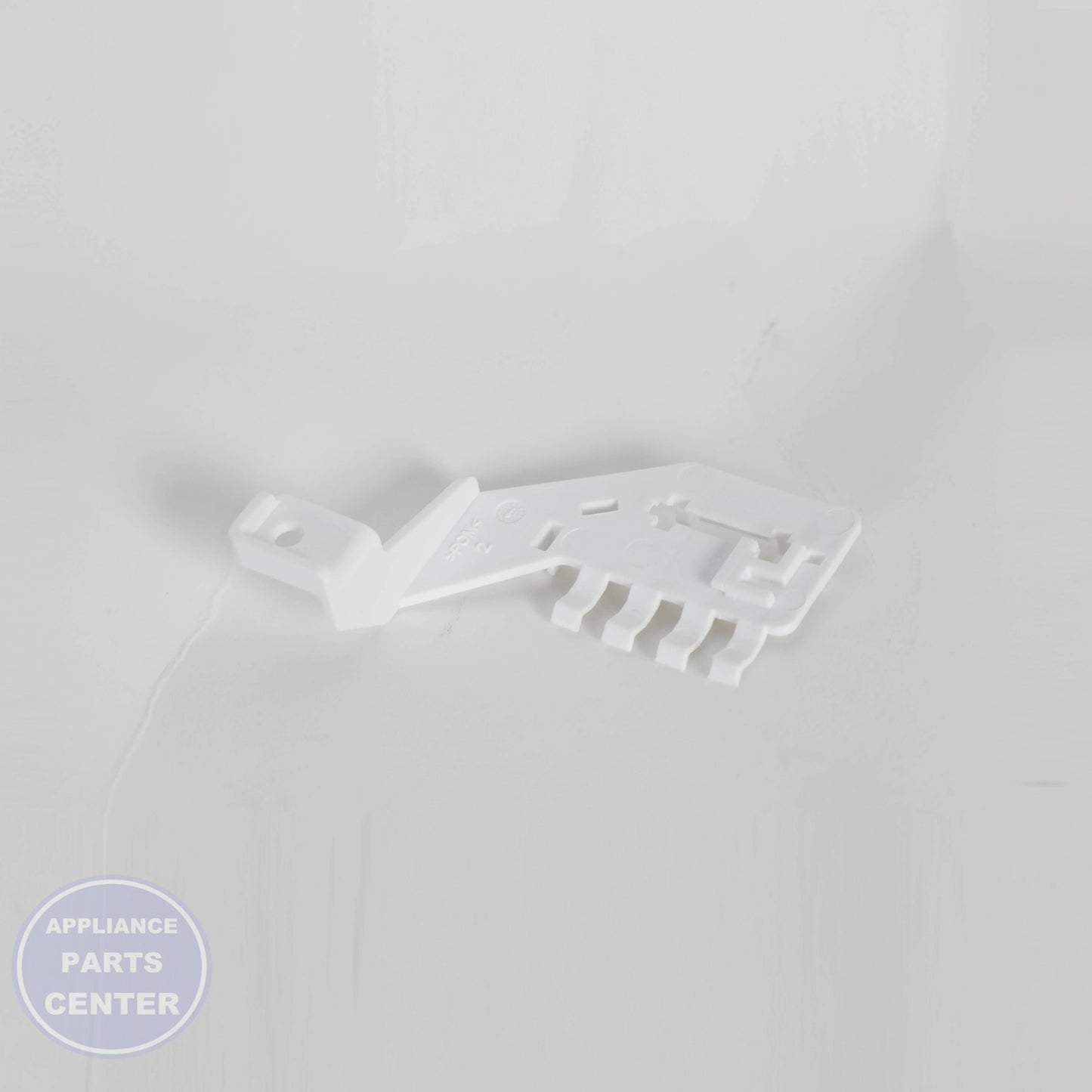 BRACKET IM REED SW WR02X13465 - Detailed view of the durable design for optimal performance