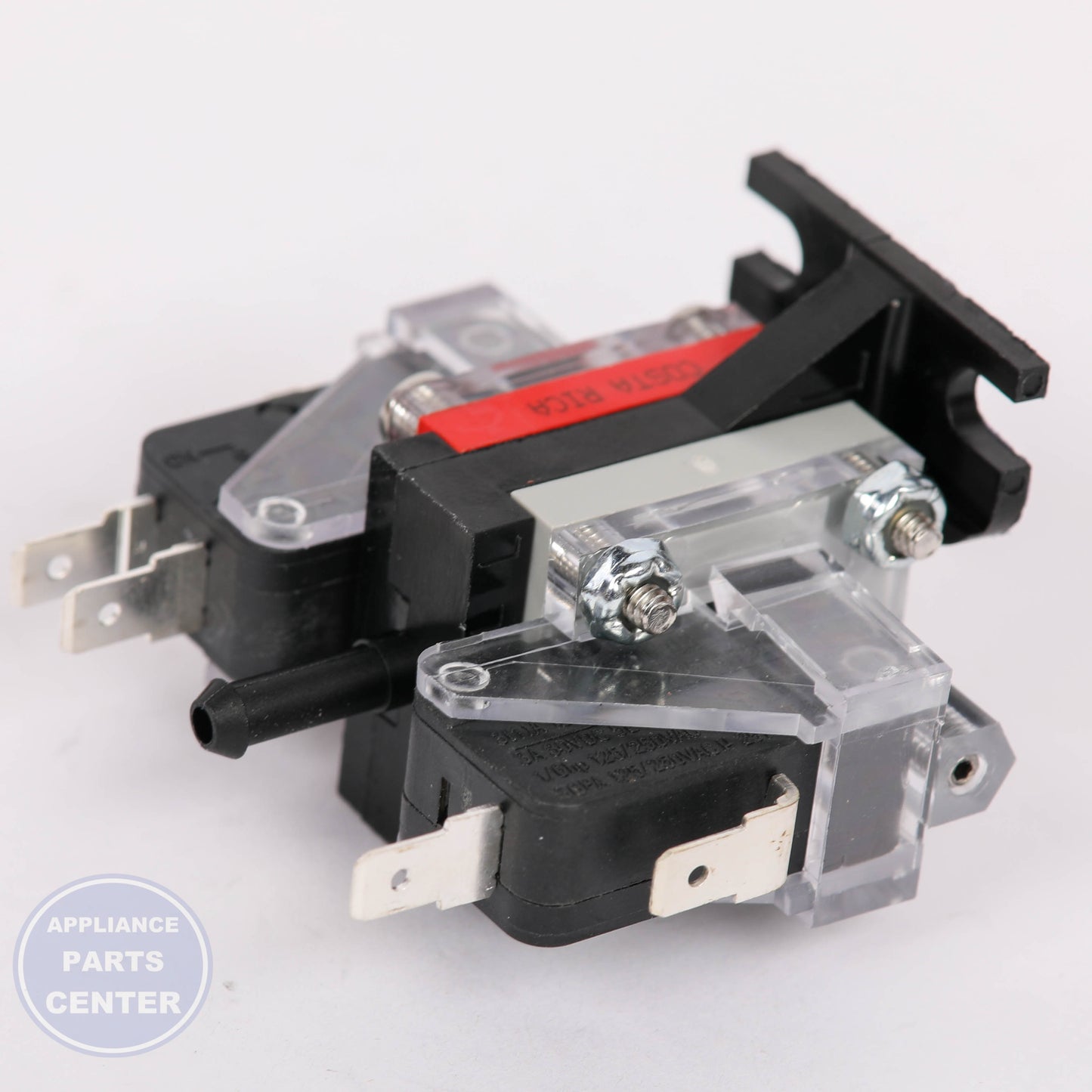 GEH PRESSURE SWITCH WR02X25989 - Installation in specific model showing mounting points