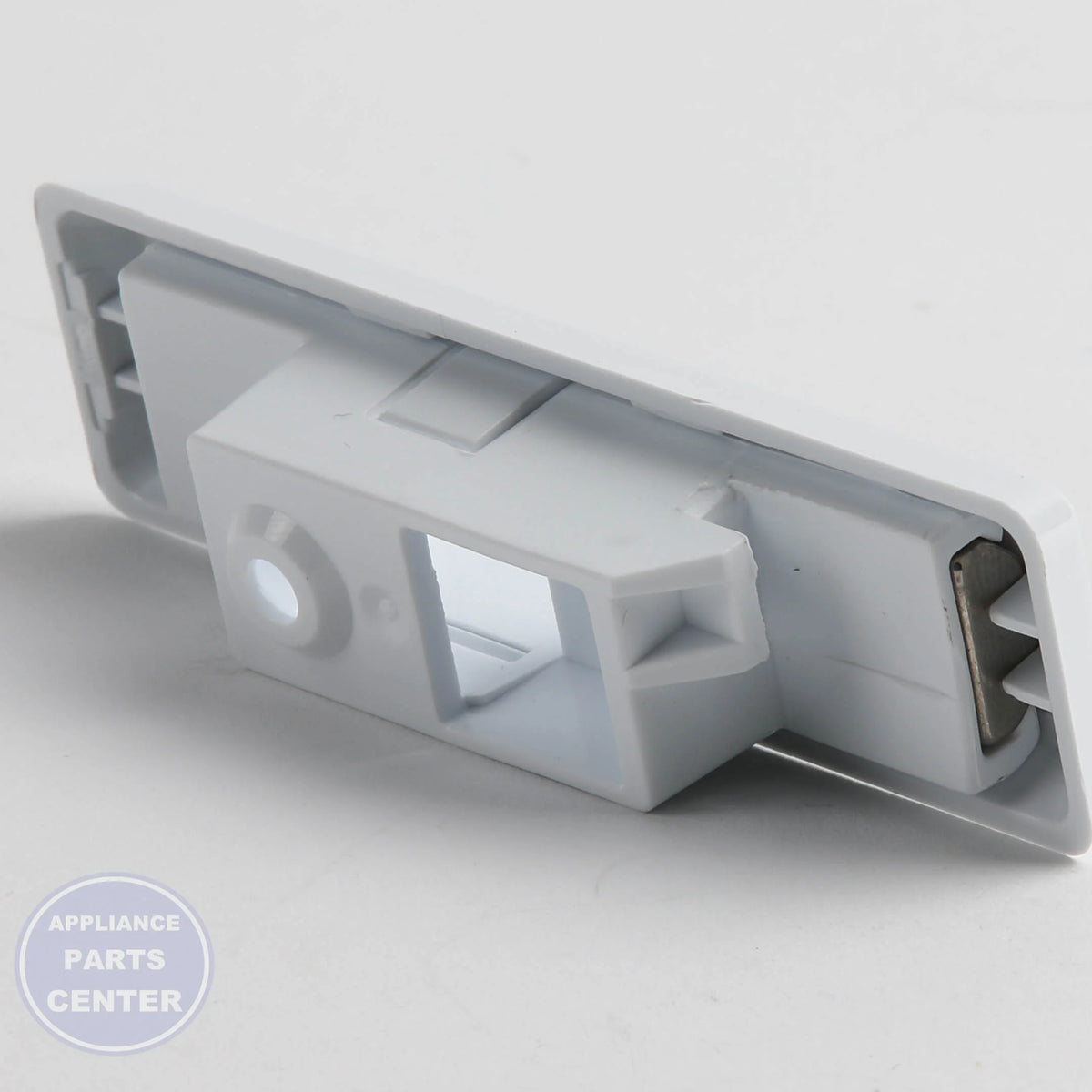 GEH OUTER DOOR IN DOOR MAGNET CATCH WR02X31987 - Installation in GEH model showing key mounting points