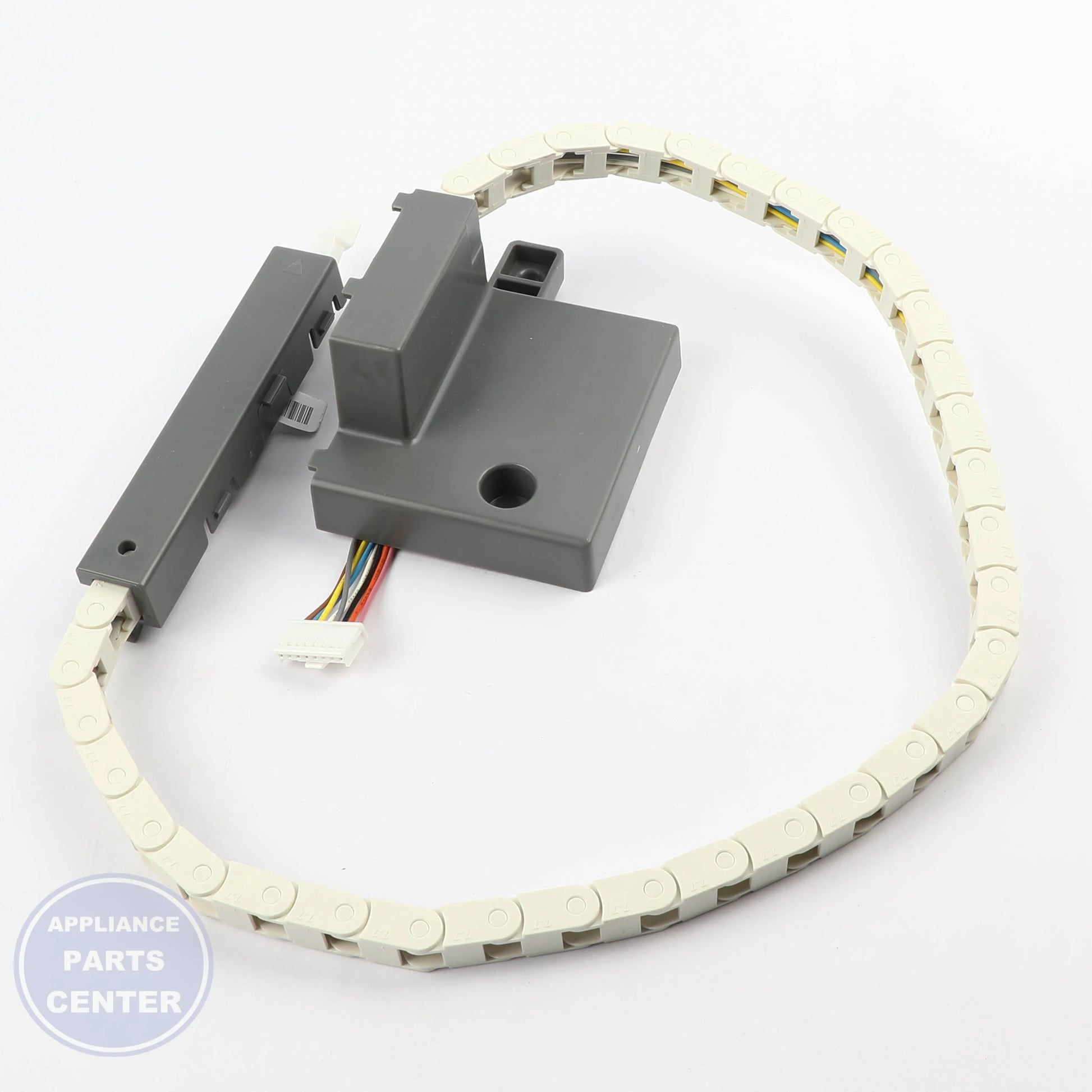 GEH CAFI CHAIN HARNESS W/ REED SWITCH WR02X32474 - Installation in GEH model displaying key mounting points