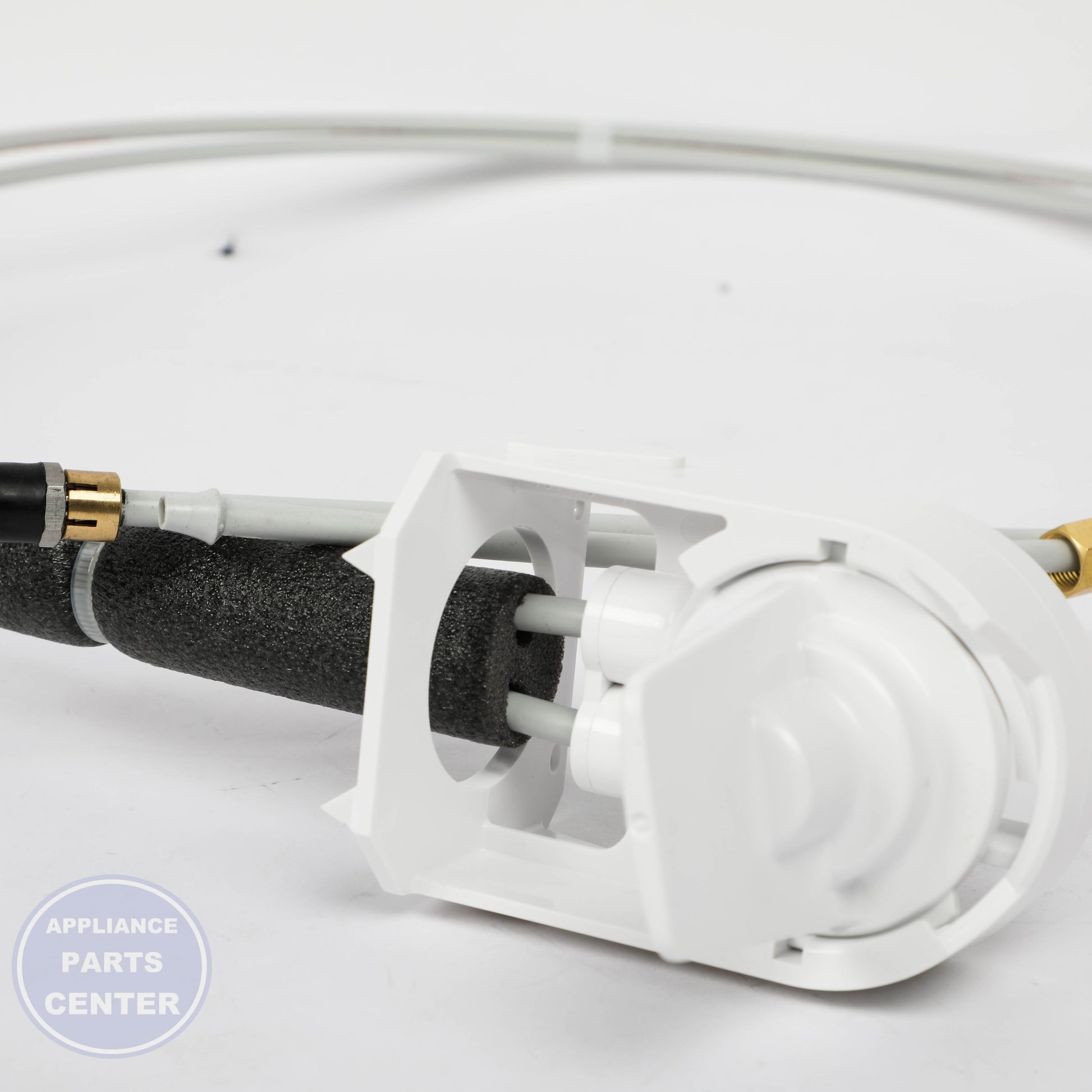 GEH MWF MANIFOLD WR02X45209 - Installation in GEH model showcasing mounting points