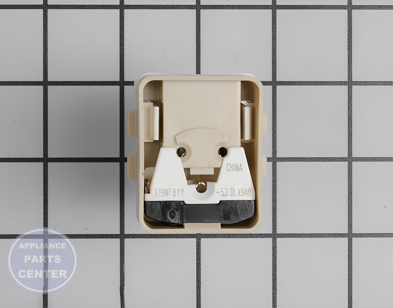 GE REFRIGERATOR OVERLOAD WR07X10131 - Detailed view of sealed system compatibility