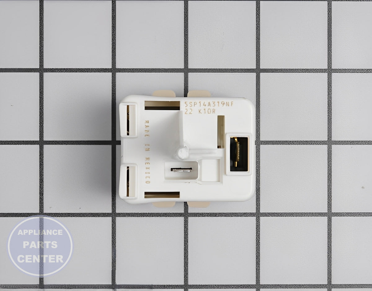 GE REFRIGERATOR OVERLOAD WR07X10131 - Side view with precise measurements