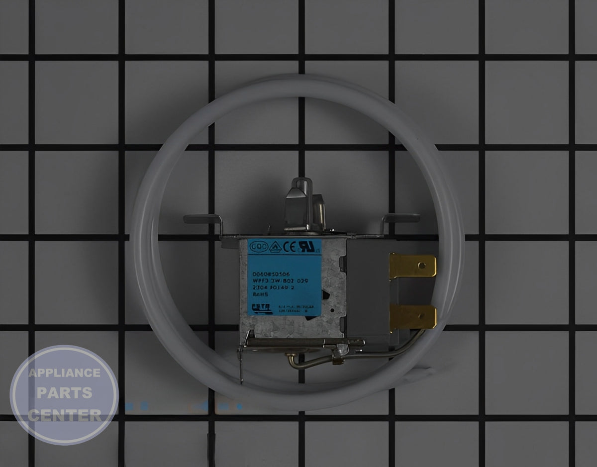 GE REFRIGERATOR TEMPERATURE CONTROL WR09X30047 - Main view showing precise temperature setting for RF-1302-75