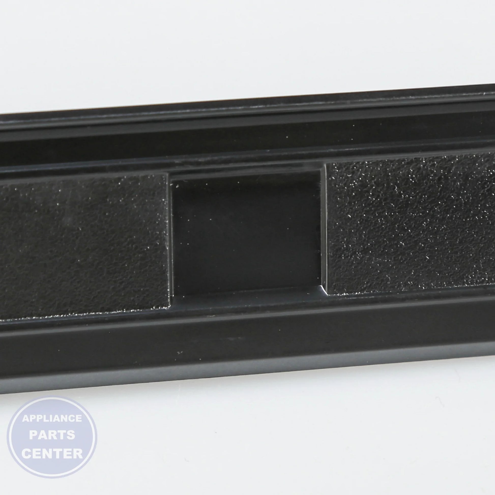 GEH REFRIGERATOR HANDLE WR12X10985 - Installation in GEH model showcasing key mounting points