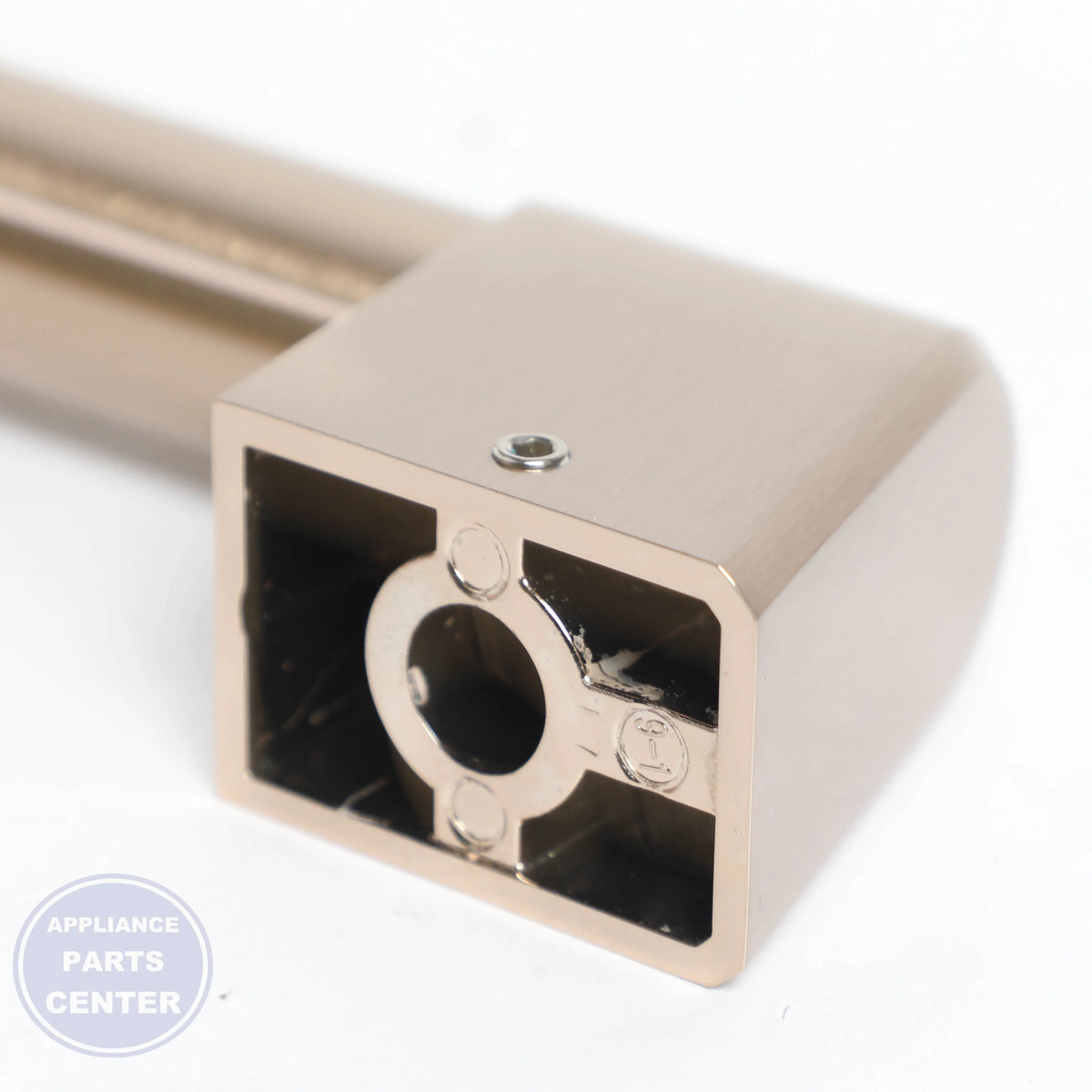 GEH WR12X32105 - Detailed view of sleek design and durable materials