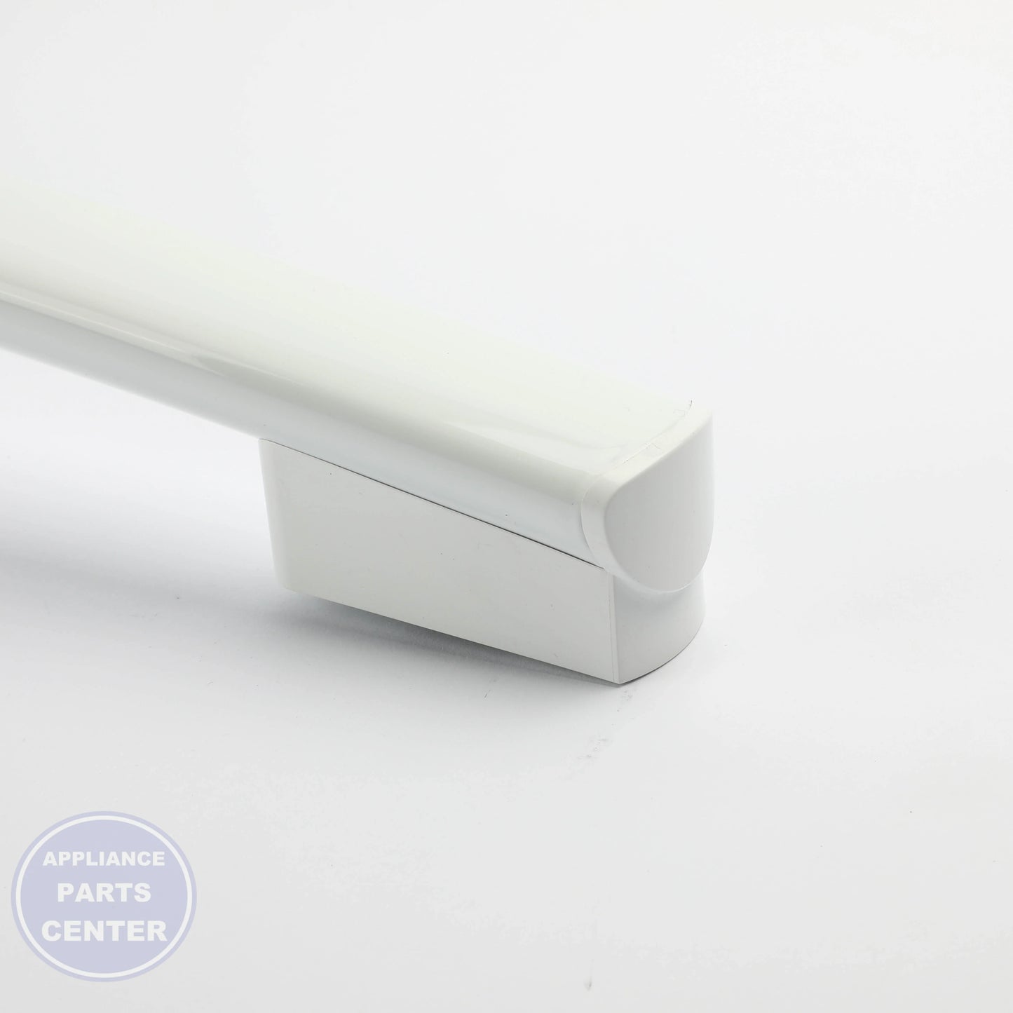 GEH WHITE FREEZER DOOR HANDLE WR12X34307 - Main view showing secure grip for GEH models