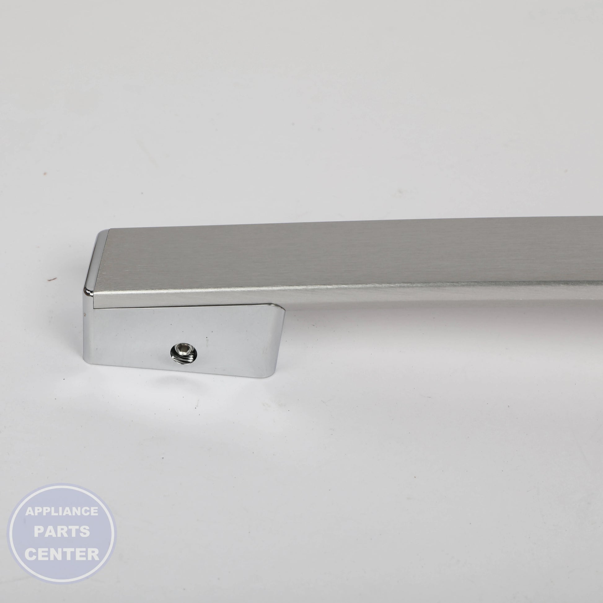 GEH STAINLESS REFRIGERATOR HANDLE WR12X42268 - Installation in GEH model displaying mounting points