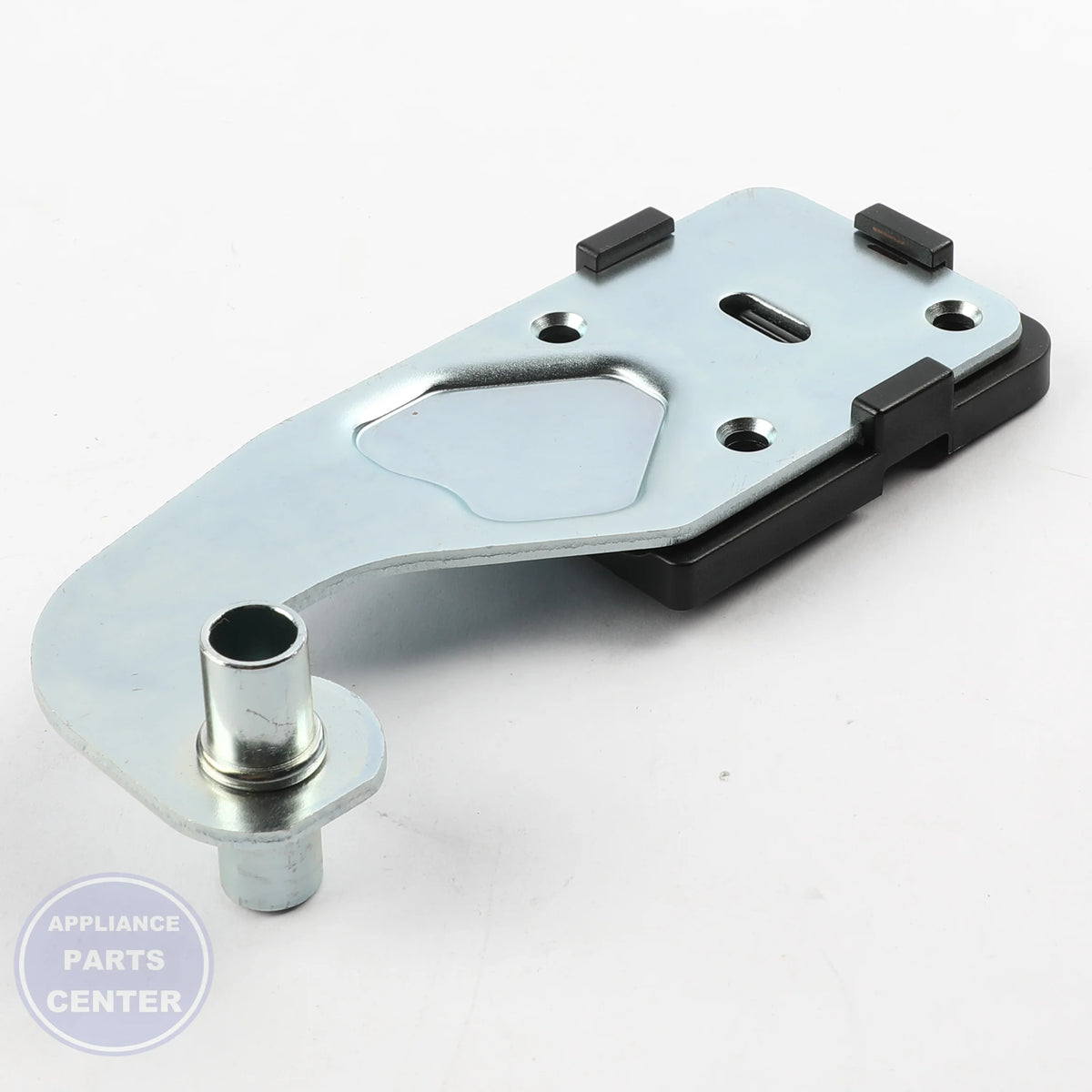 GEH HINGE TOP & PIN ASM WR13X24907 - Installation in GE Model Y showing key mounting points