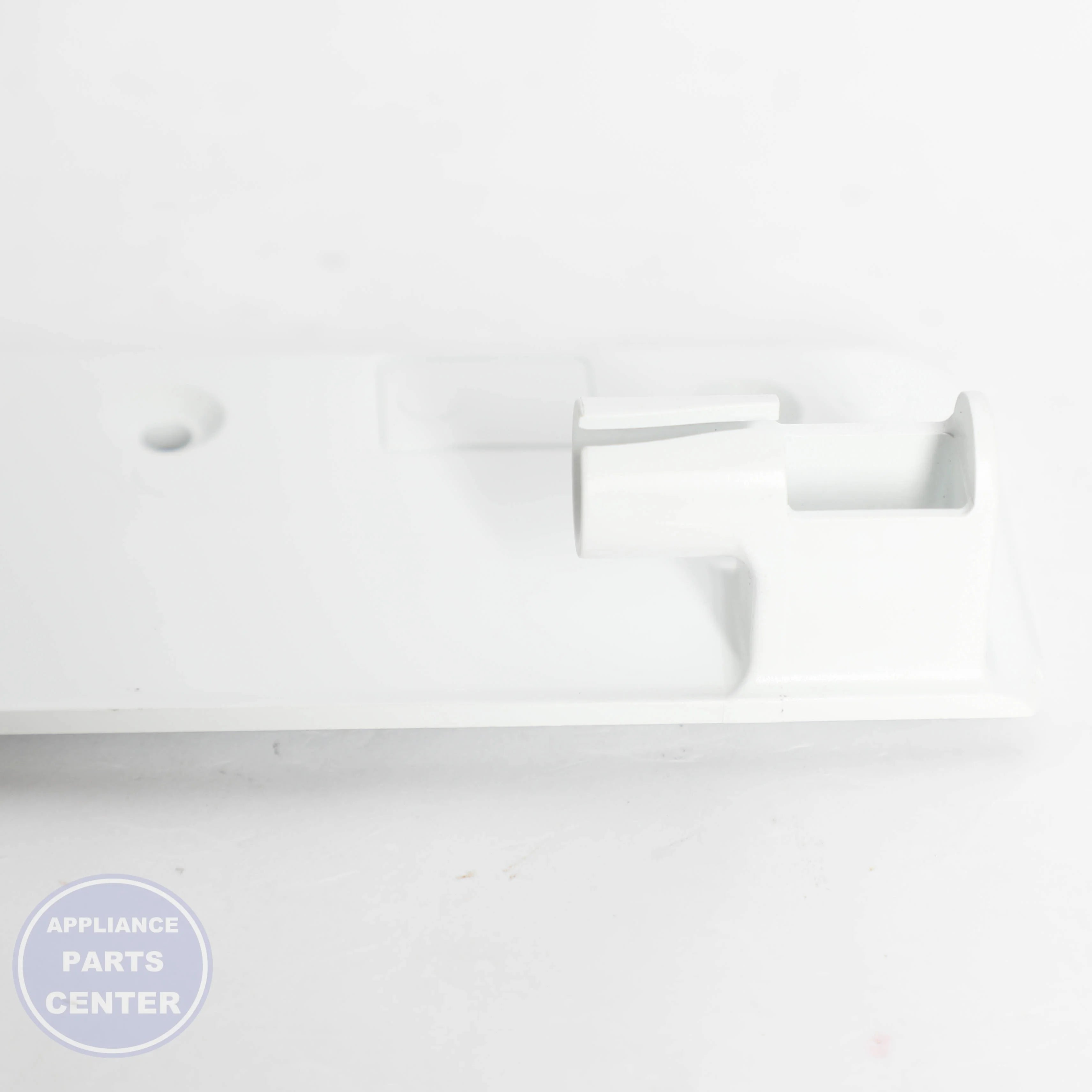 CENTER MULLION HINGE WR13X36887 - Detailed view of robust materials