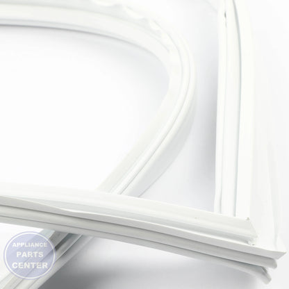 GEH FREEZER DRAWER GASKET - WHITE WR14X40077 - Installation in specific model showing seal mounting points