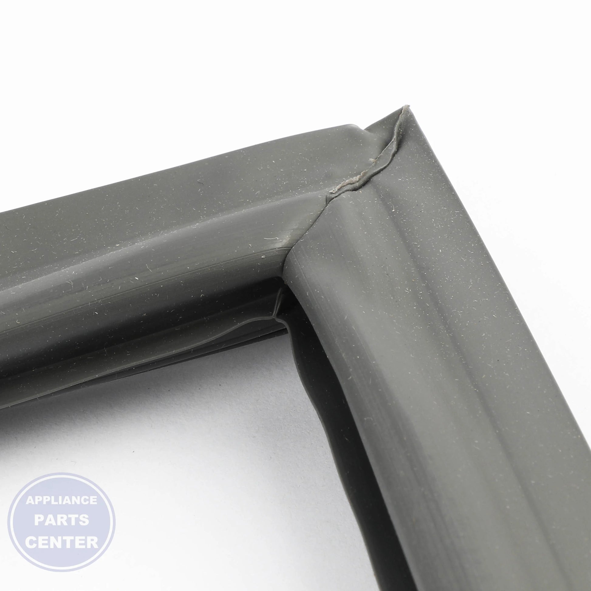 GEH DORIAN GRAY FREEZER DOOR GASKET 19 - Installation in GEH model showing mounting points