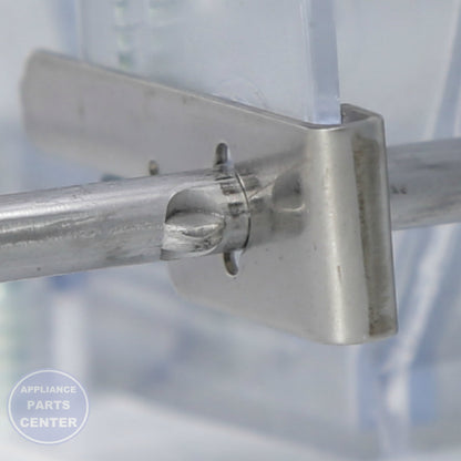 GEH BUCKET AND AUGUER ASM WR17X12111 - Installation in GEH refrigerator showing key mounting points