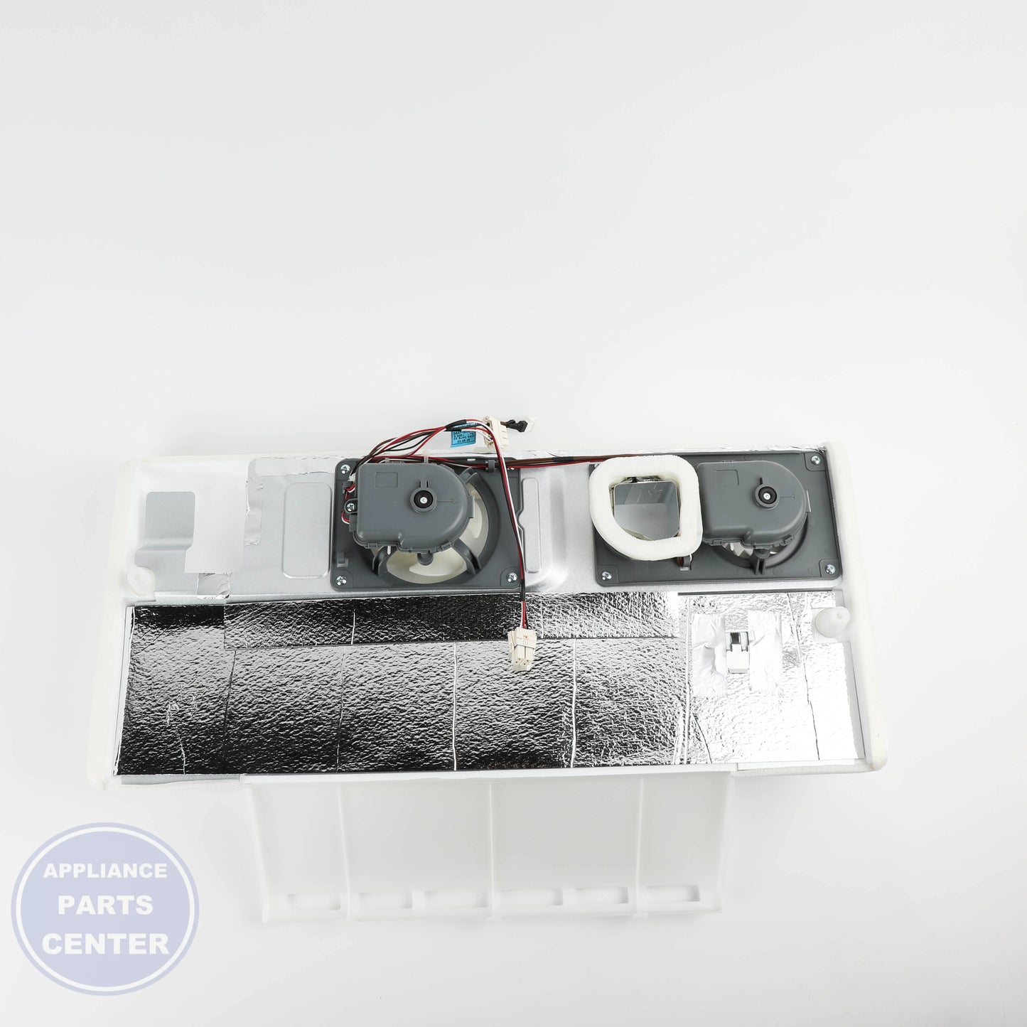 GE ASM EVAP FAN FZ WR17X12467 - Installation in GEH model showcasing easy mounting points