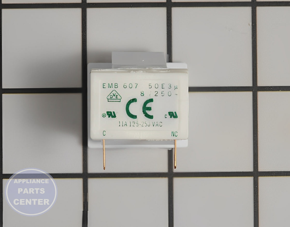 GE REFRIGERATOR DOOR LIGHT SWITCH WR23X31507 - Side view with precise measurements