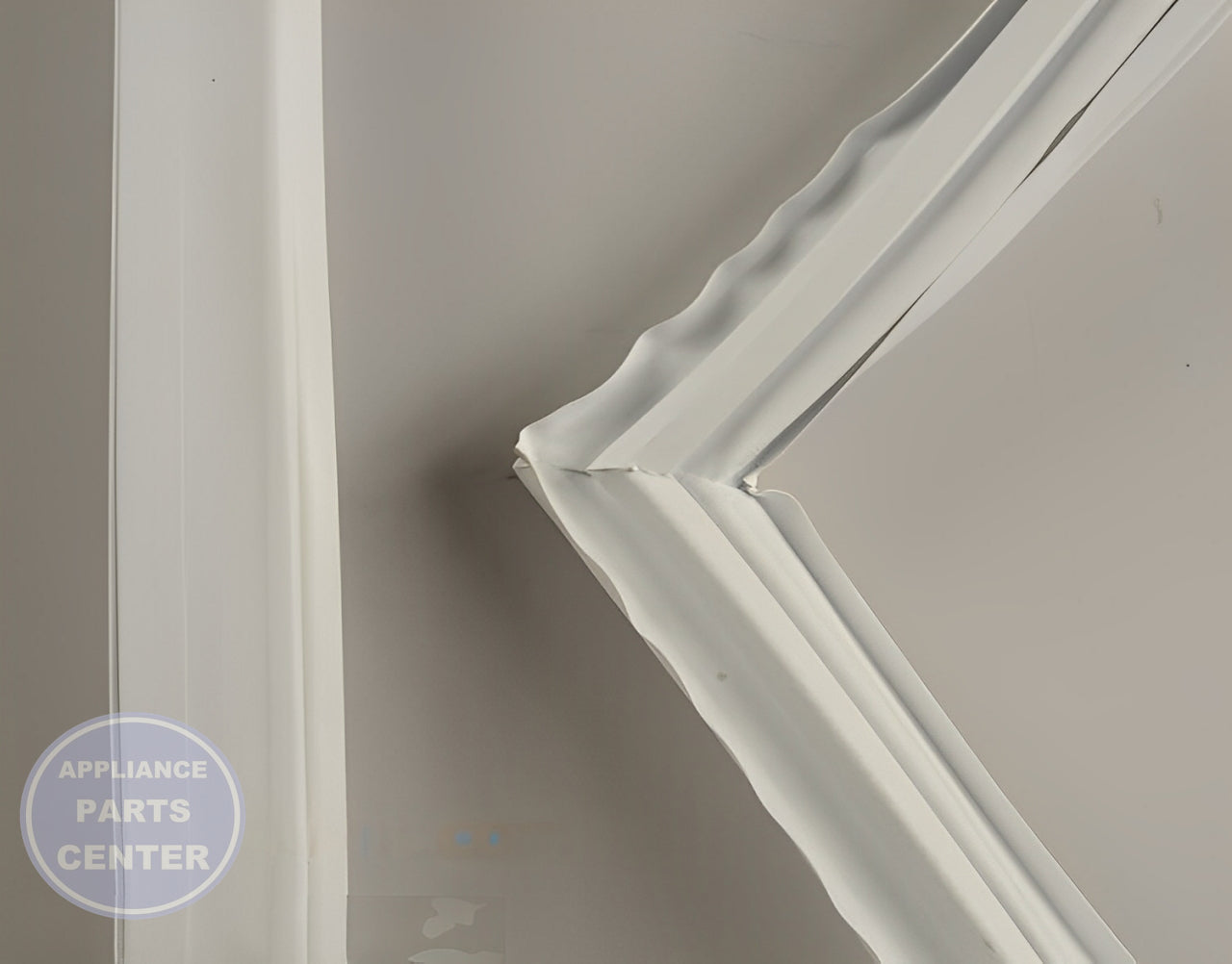 GE REFRIGERATOR DOOR GASKET WHITE WR24X10156 - Main view showing tight seal for WR24X10065, WR24X10258, WR24X25768