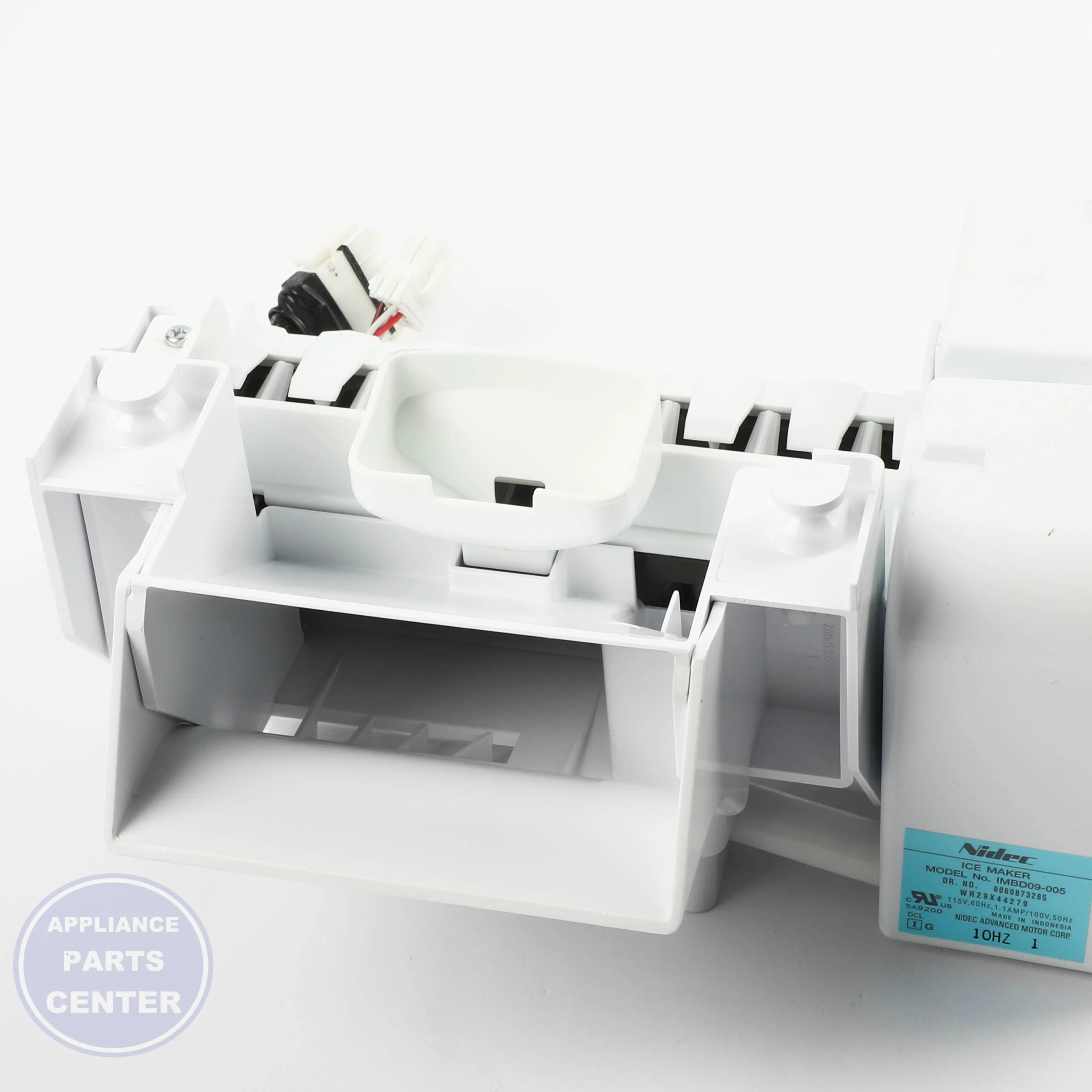 GEH WR29X44279 SMALL CUBE ICEMAKER - Main view showing crystal-clear ice cubes for GEH models