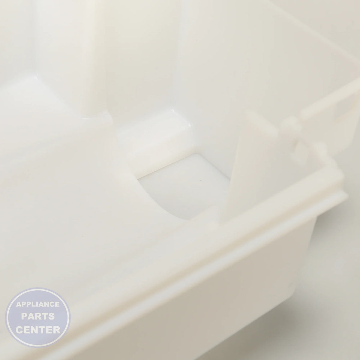 GEH BUCKET ICE DISP WR30X10074 - Main view showing ice dispensing function for GEH models