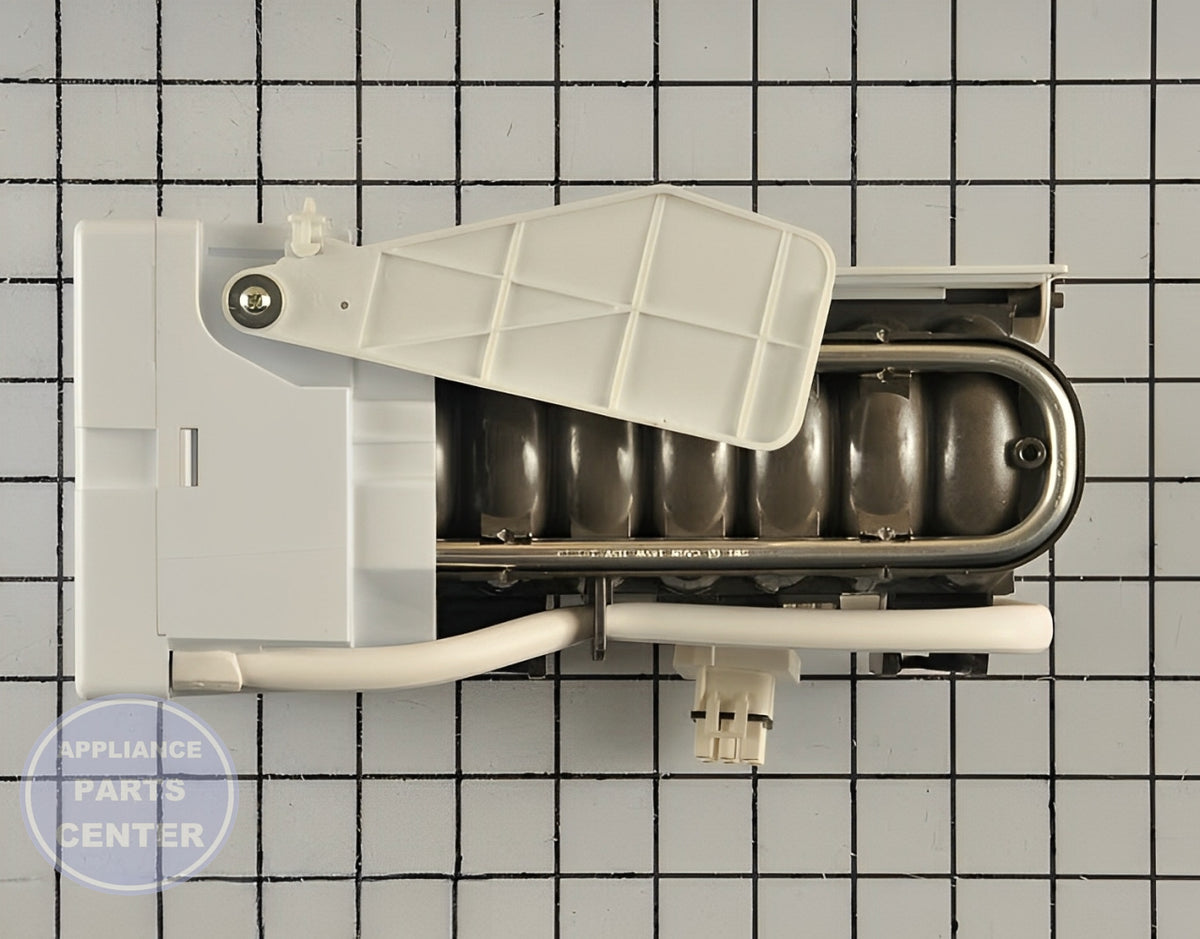 GE REFRIGERATOR ICE MAKER WR30X10093 - Installation in GE ice machine showing quick mounting points