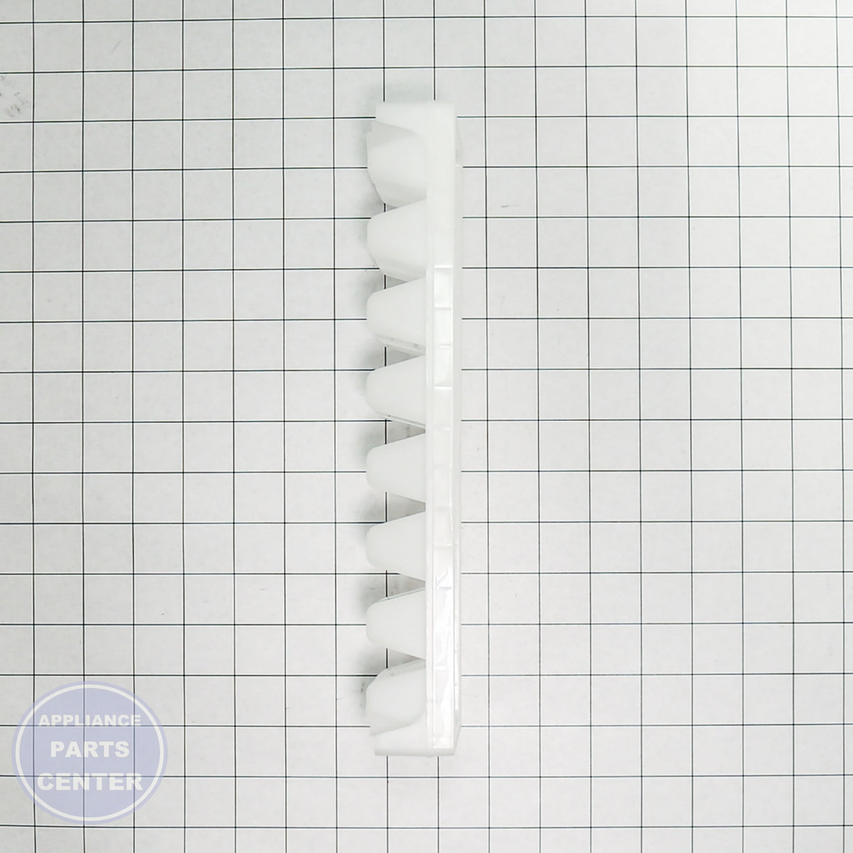 GEH ICE TRAY WR30X311 - Installation in specific model showcasing key mounting points