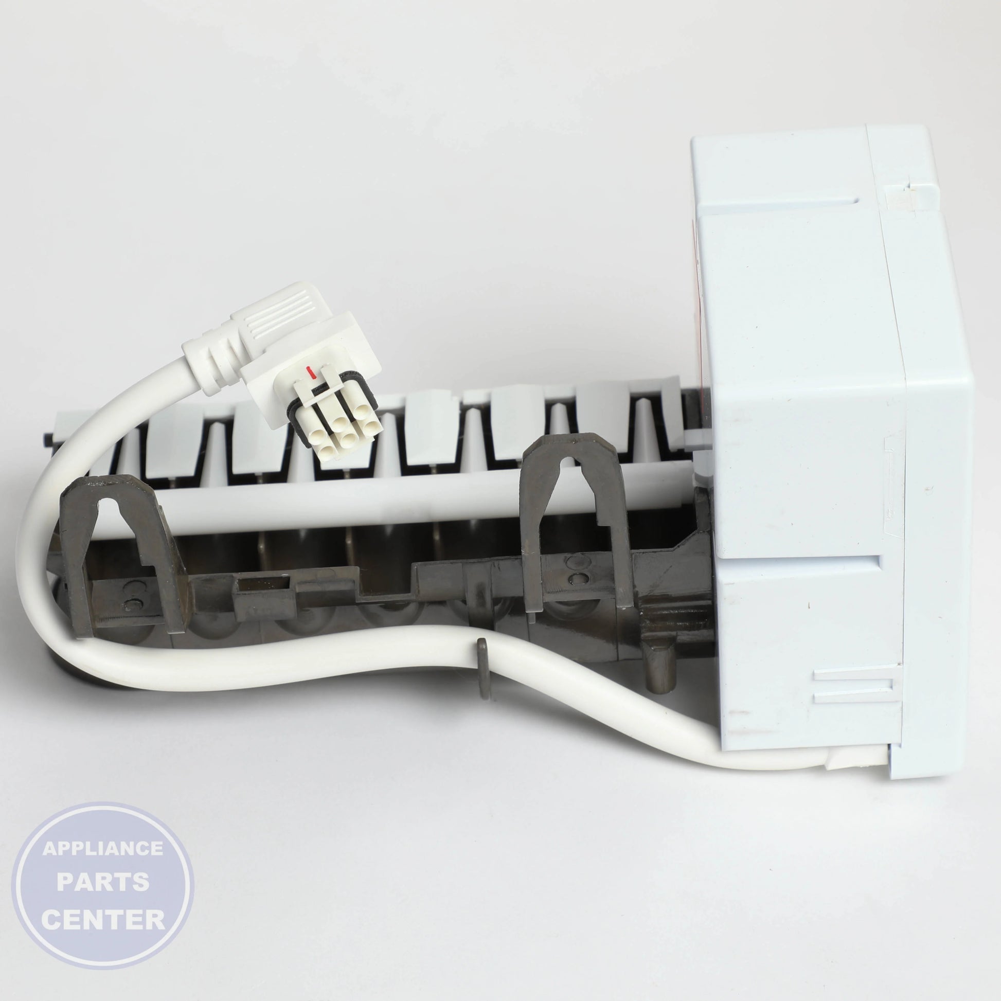 GEH ICEMAKER WR30X39277 - Installation in GFE26JSMMBES showing key mounting points