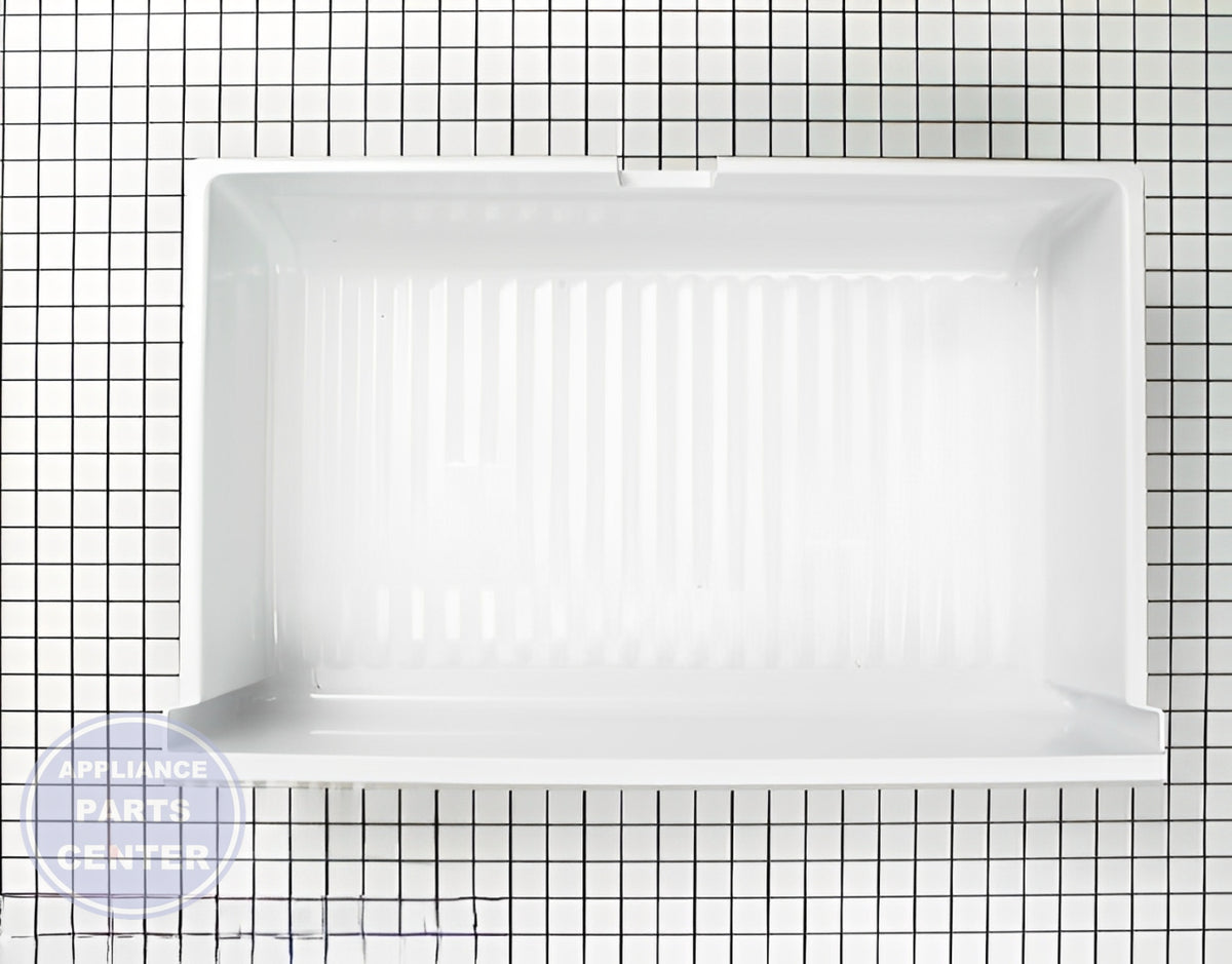GE REFRIGERATOR VEGETABLE PAN WR32X1104 - Main view showing spacious capacity for GE models