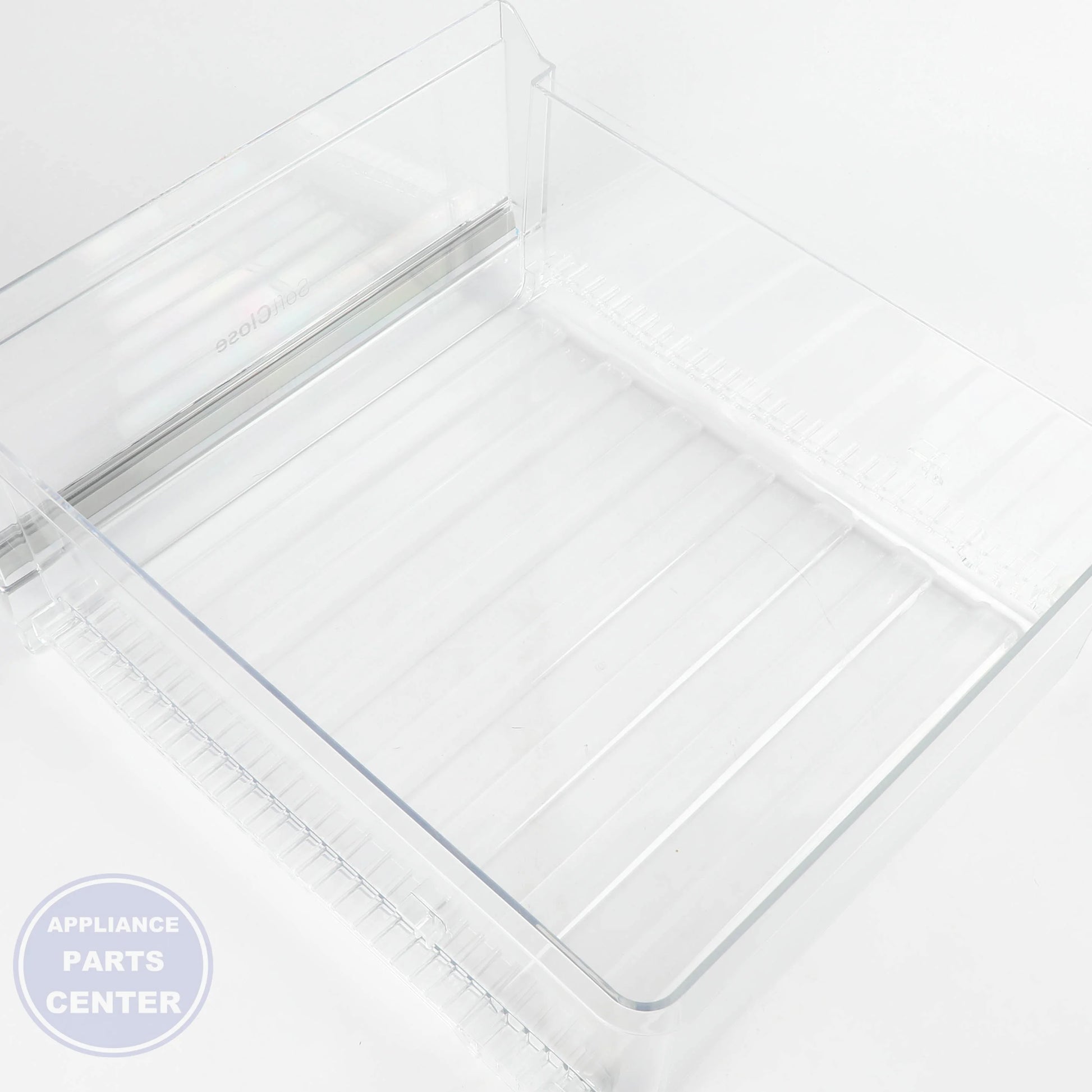 CLEAR VEGETABLE PAN WR32X31962 - Side view with 20 lbs storage capacity