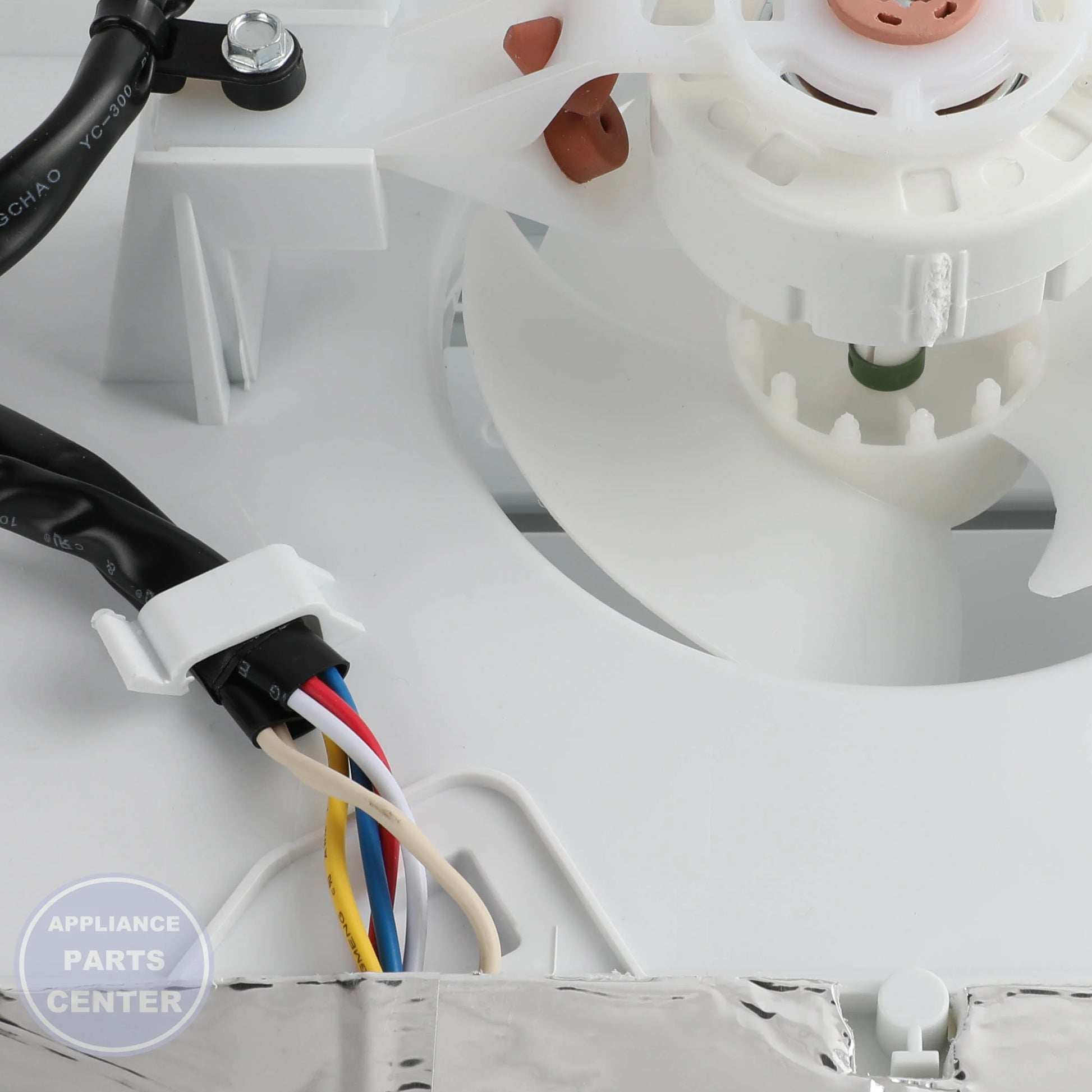 EVAPORATOR COVER & FAN WR49X40247 - Detailed view of high-quality construction