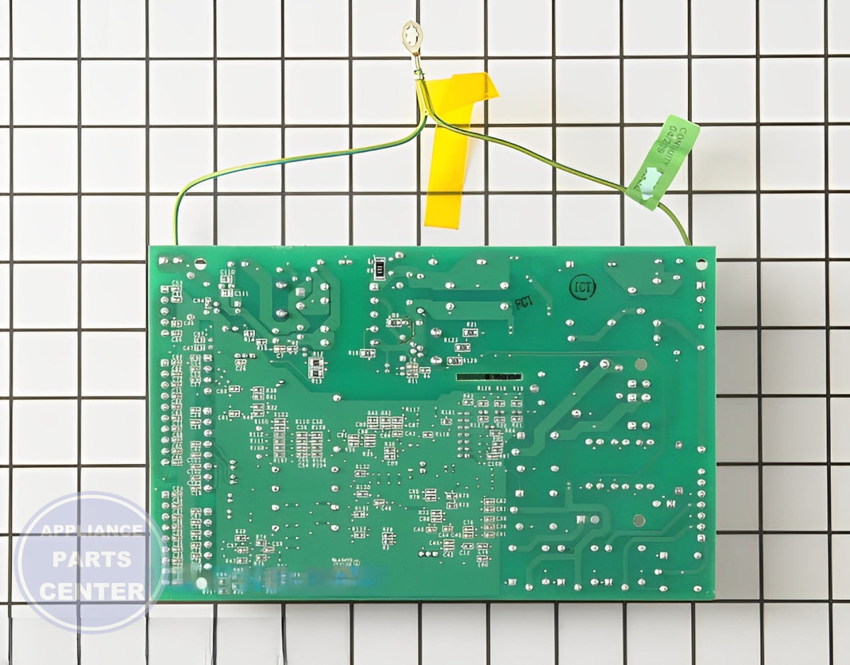 GE REFRIGERATOR MAIN CONTROL BOARD WR55X10775 - Detailed view of circuit board technical details