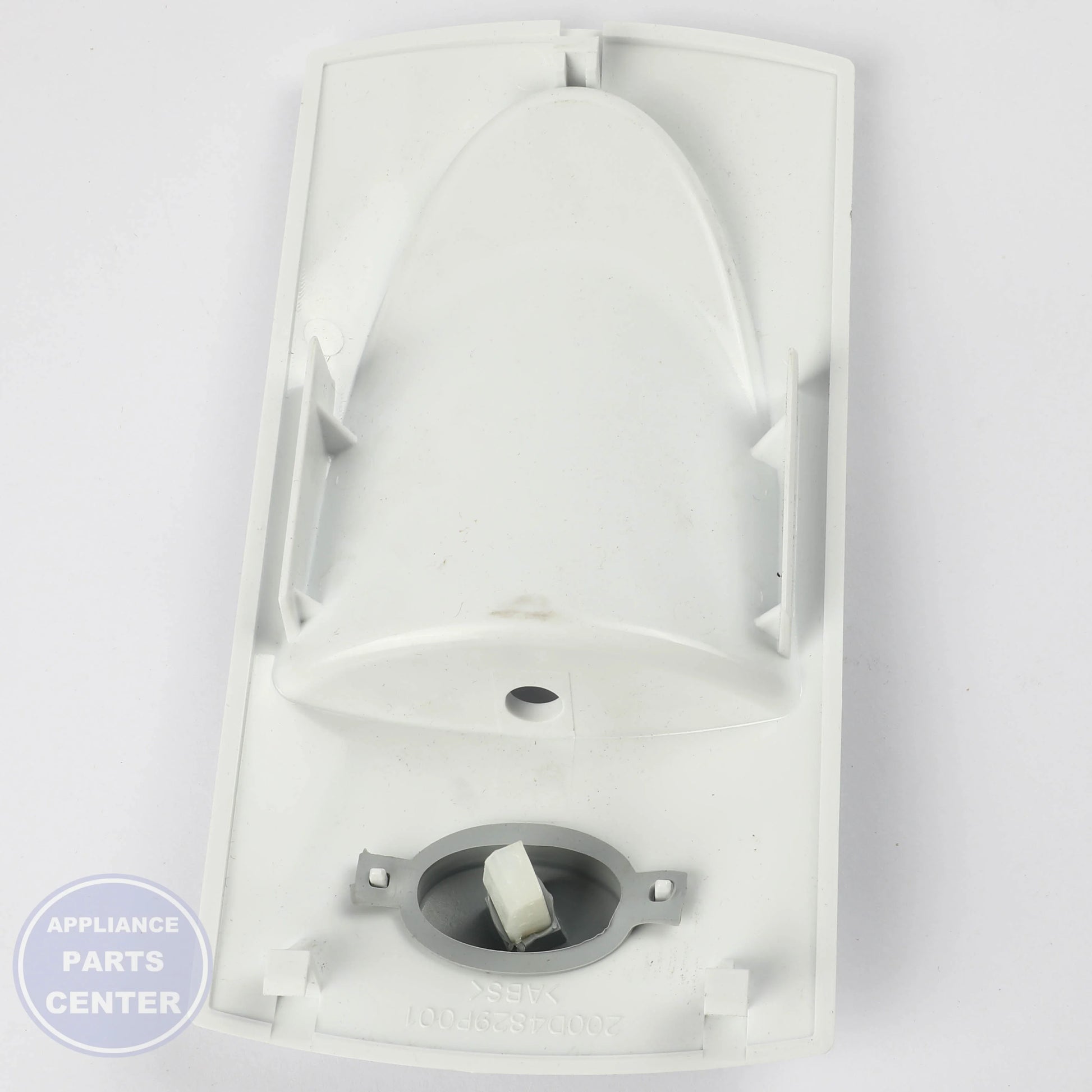 GEH DISPENSER ASM WR55X10794 - Installation in model XYZ showing key mounting points