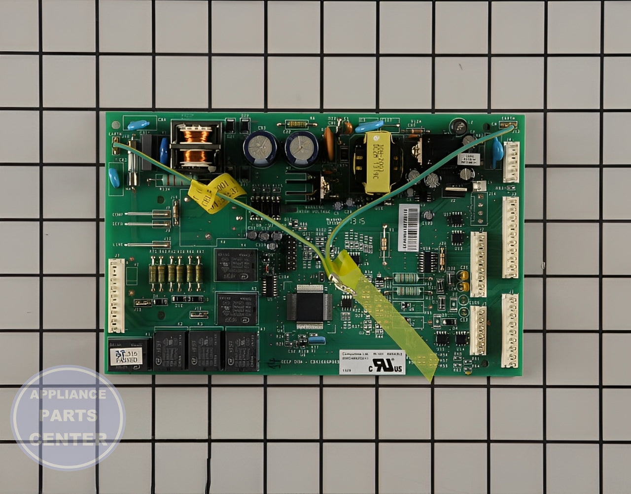 GE REFRIGERATOR MAIN CONTROL BOARD ASSEMBLY WR55X11070 - Main view showing control panel for specific GE models