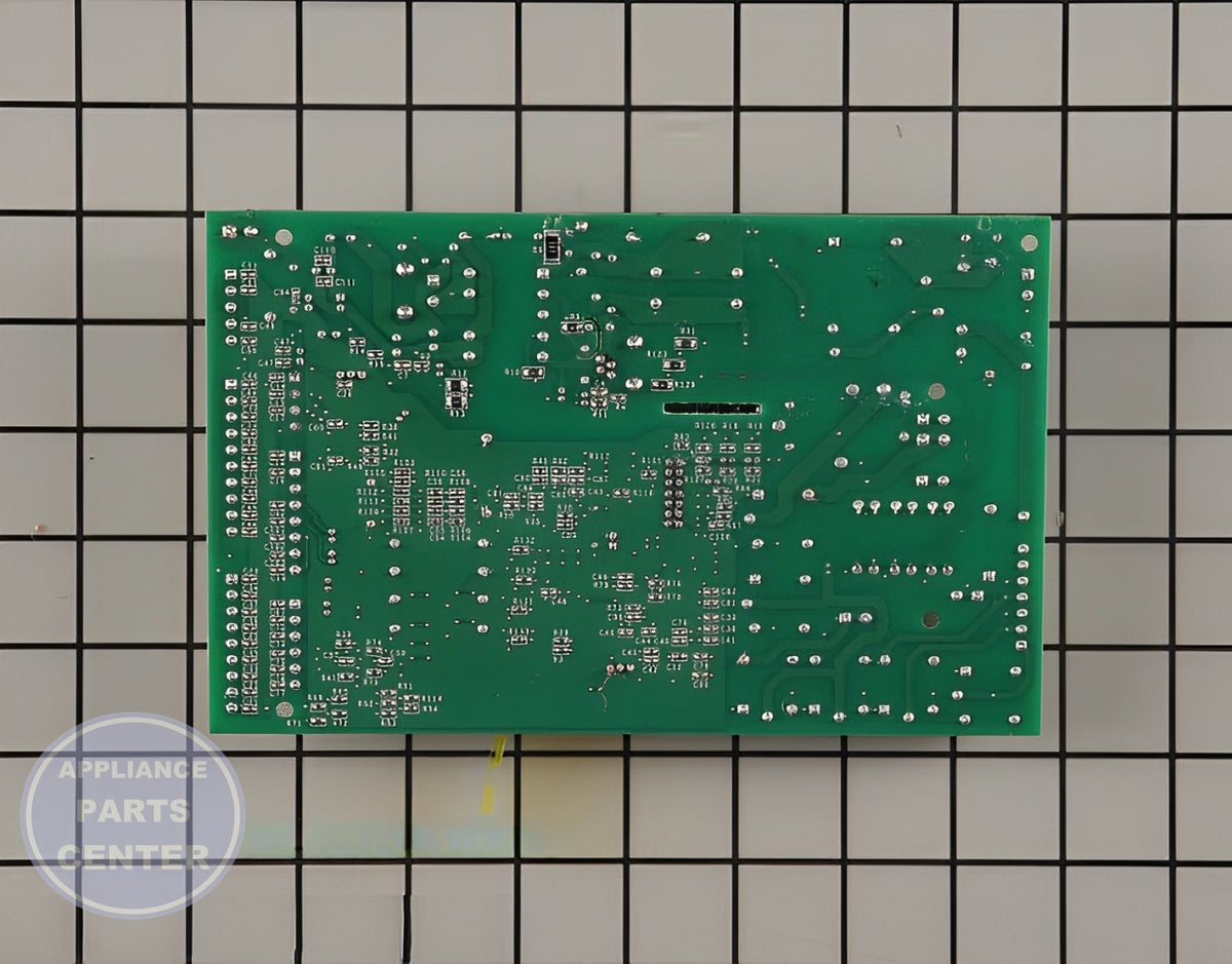 GE REFRIGERATOR MAIN CONTROL BOARD ASSEMBLY WR55X11070 - Detailed view of circuit board and timer features